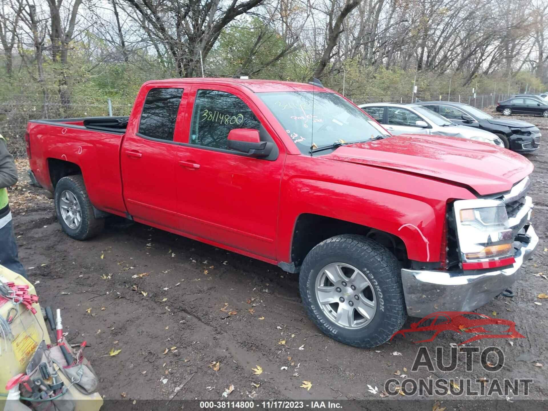 CHEVROLET SILVERADO 1500 2016 - 1GCVKREH2GZ183748