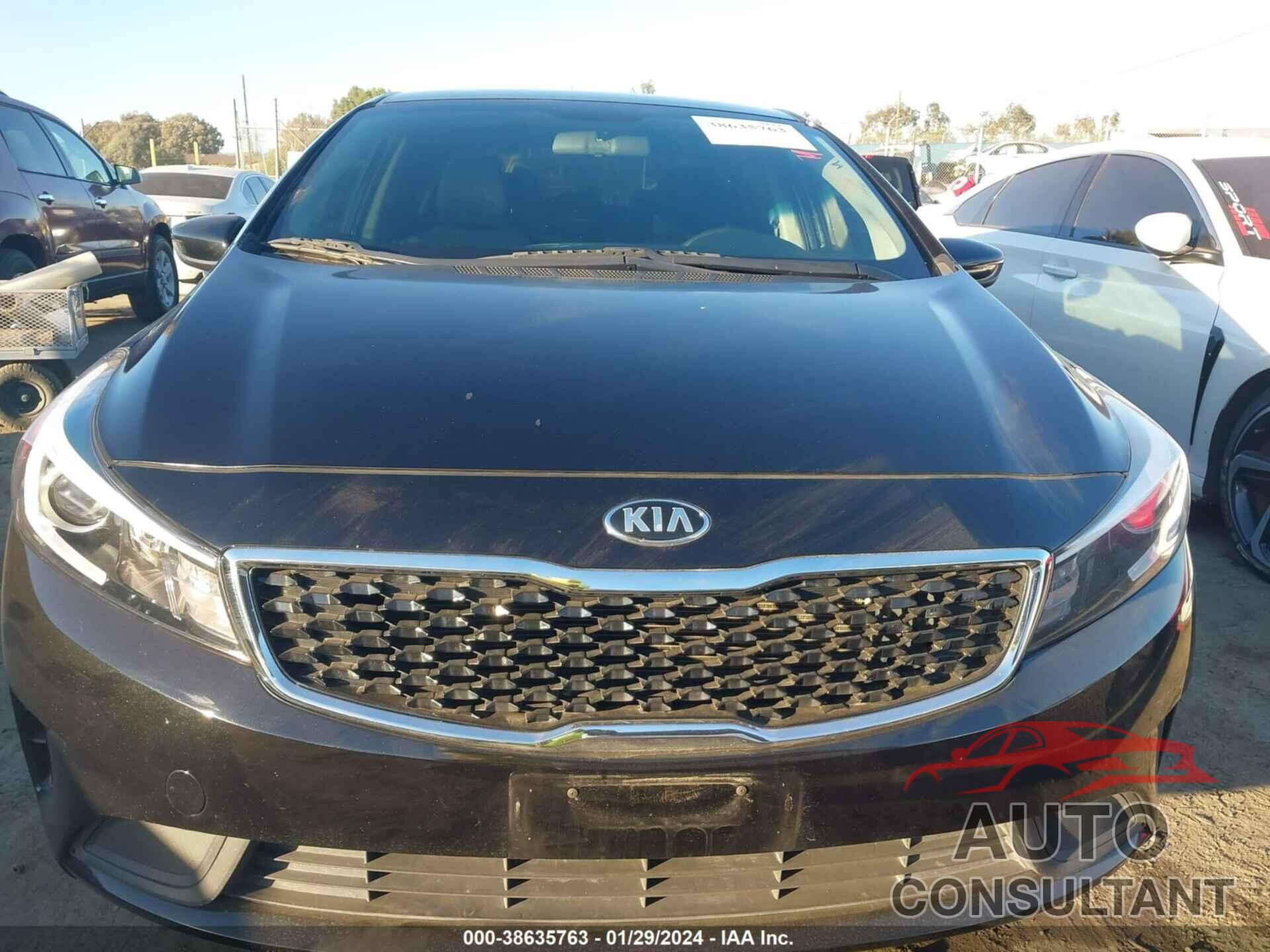 KIA FORTE 2018 - 3KPFK4A75JE224087