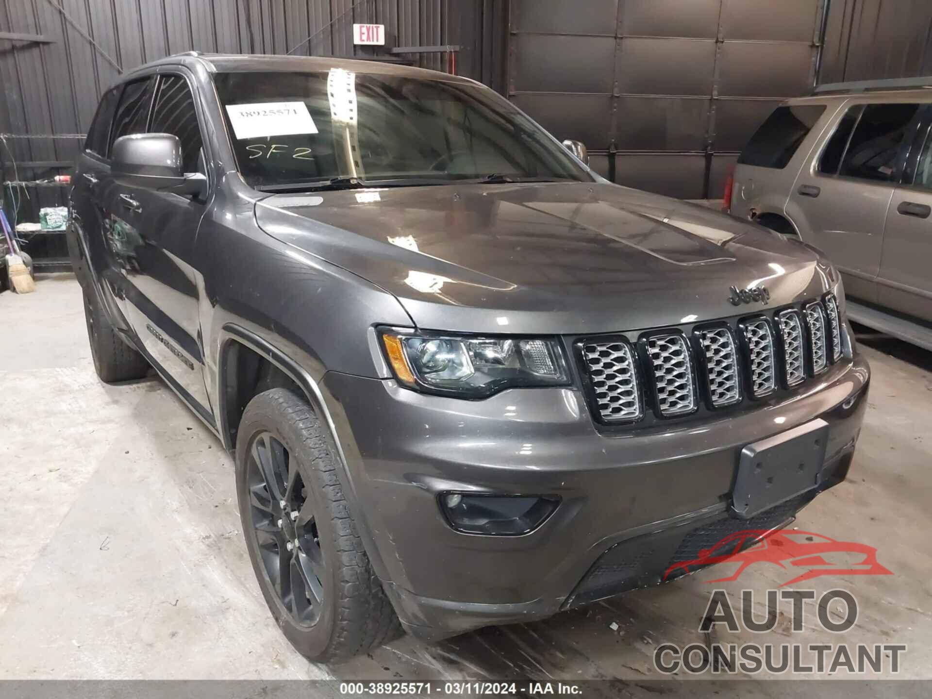 JEEP GRAND CHEROKEE 2018 - 1C4RJFAG5JC148230