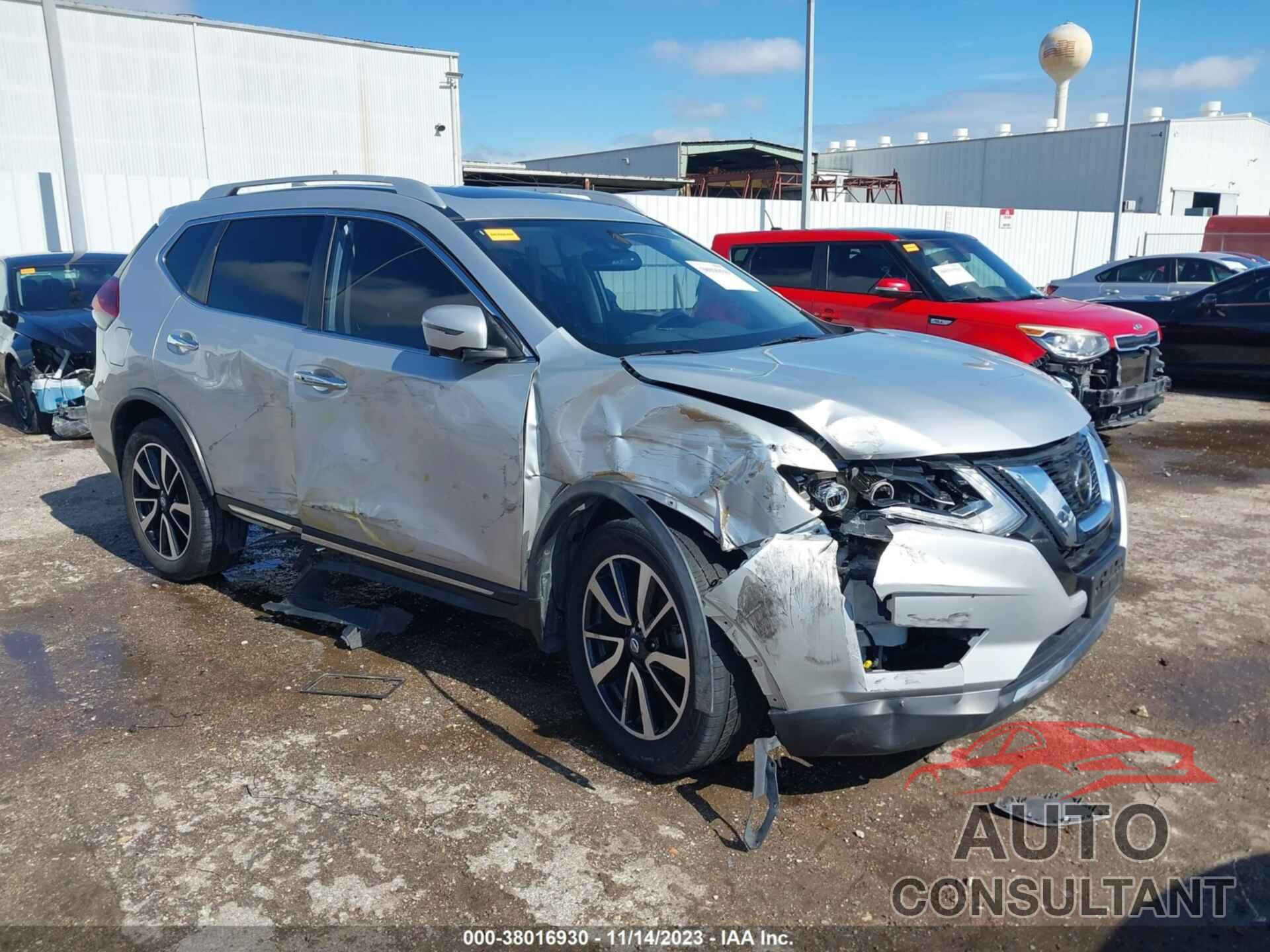 NISSAN ROGUE 2018 - JN8AT2MV1JW327488