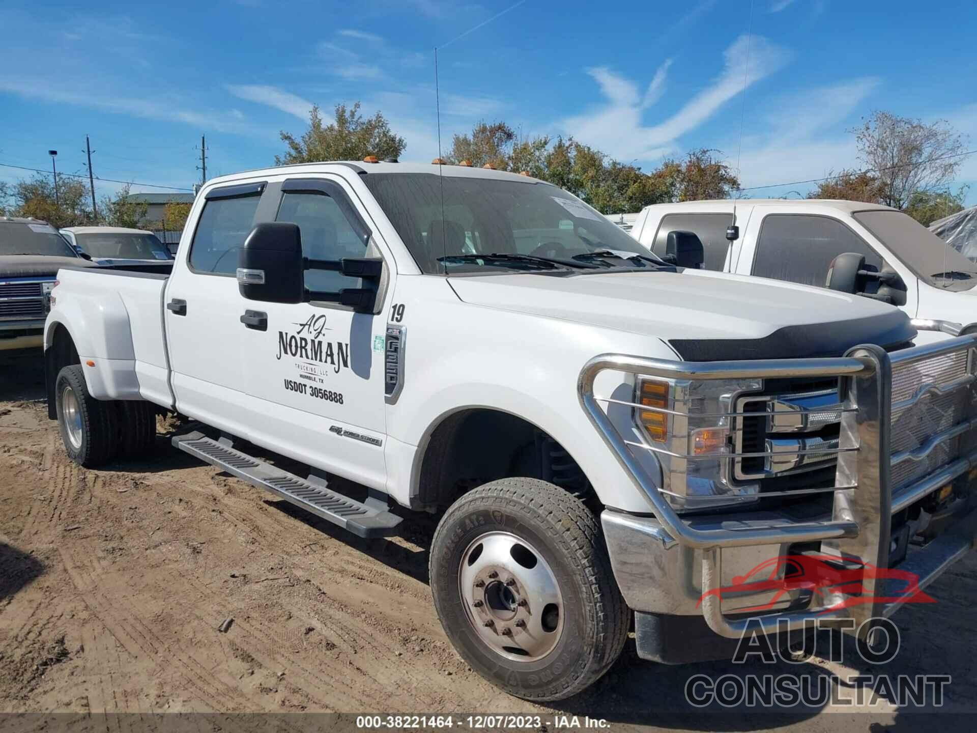 FORD F-350 2019 - 1FT8W3DT5KEE20544