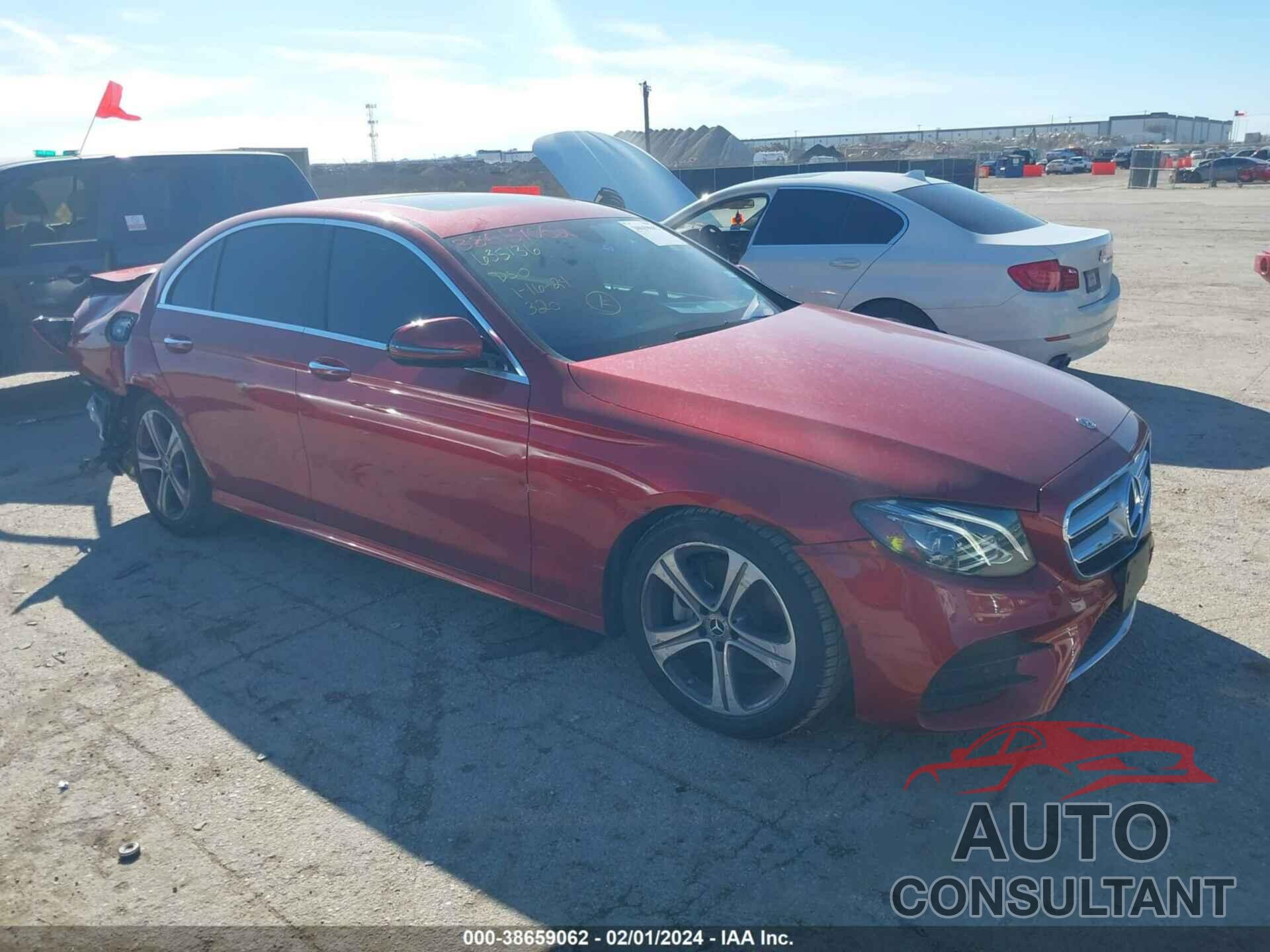 MERCEDES-BENZ E 300 2019 - WDDZF4JB7KA658026