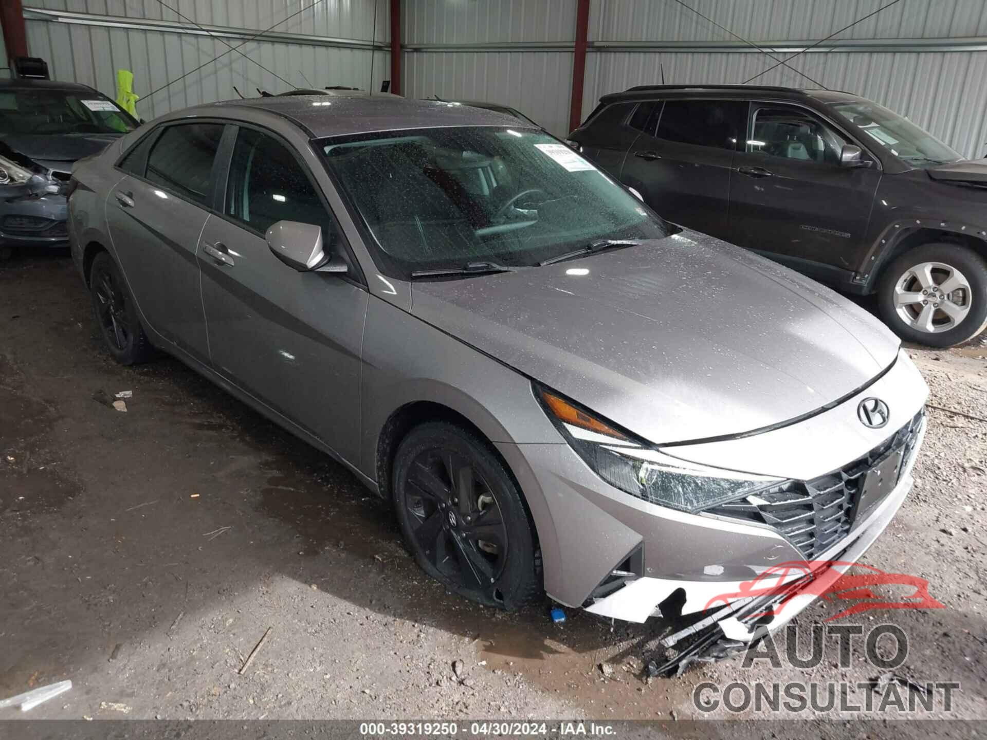 HYUNDAI ELANTRA 2022 - KMHLS4AG2NU233240
