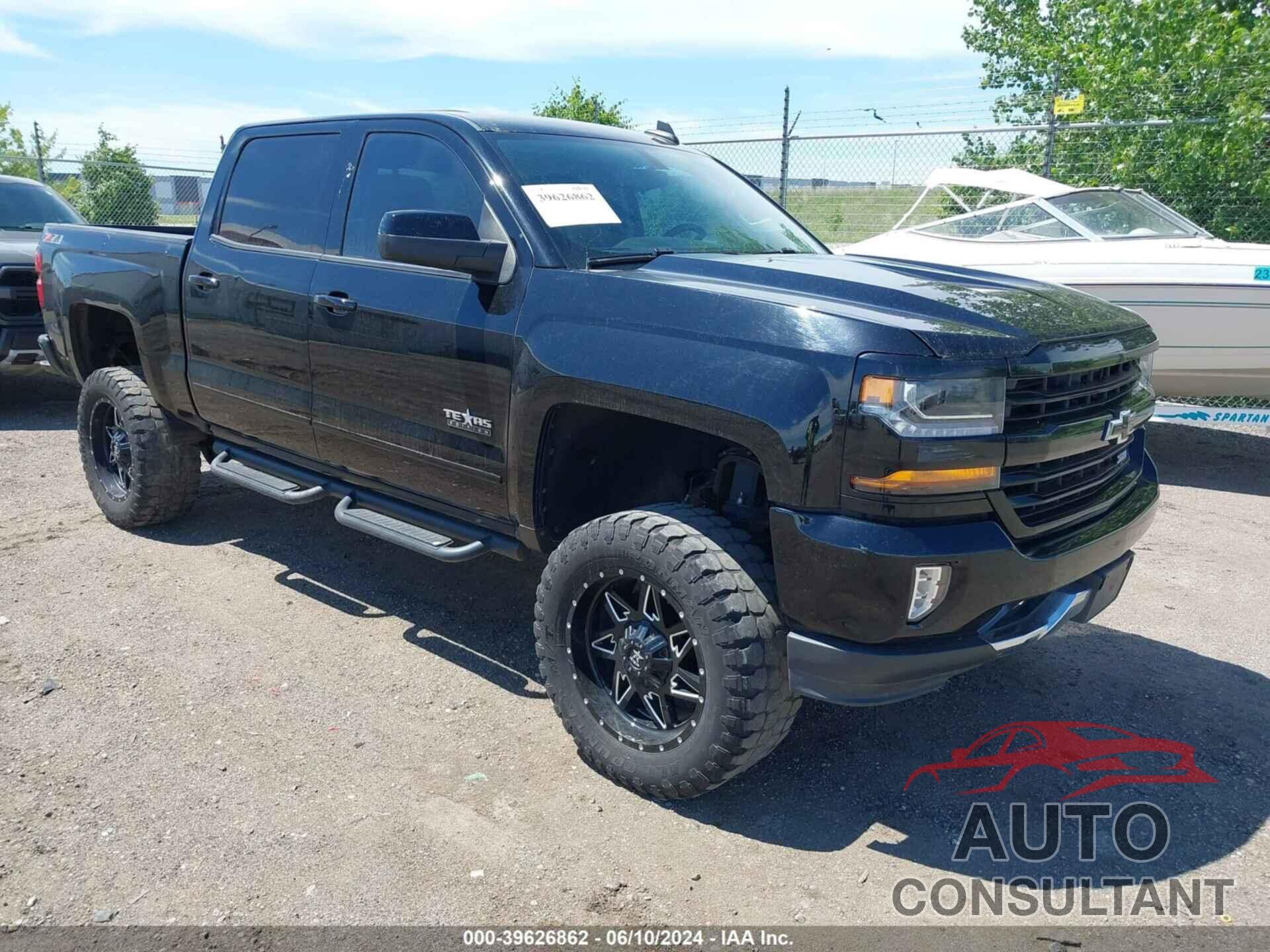 CHEVROLET SILVERADO 1500 2018 - 3GCUKREC1JG435254