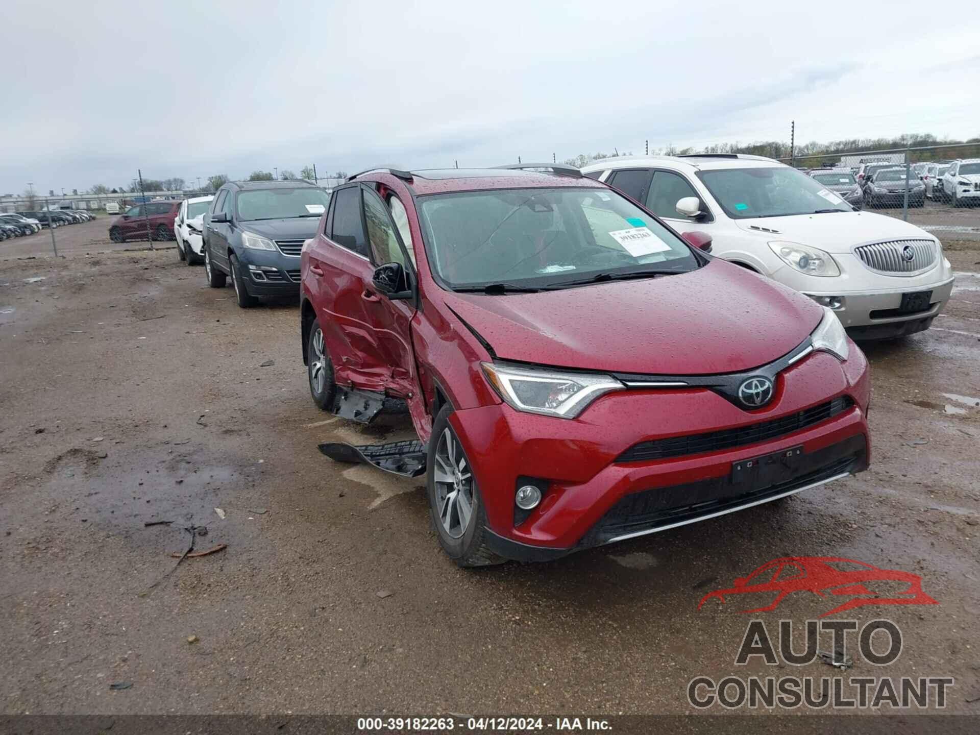 TOYOTA RAV4 2018 - JTMRFREV2JD256505