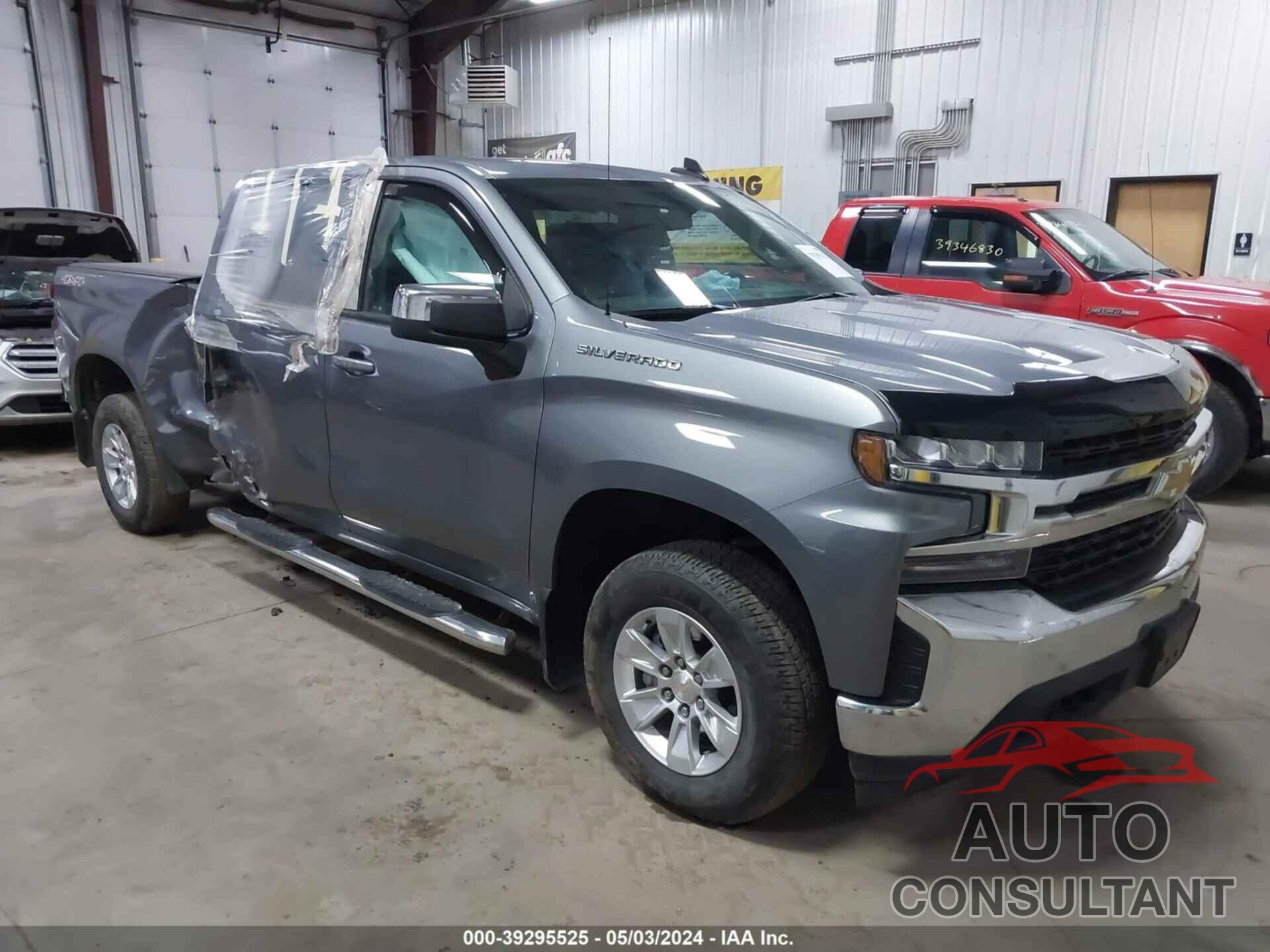 CHEVROLET SILVERADO 1500 2019 - 1GCUYDED2KZ194350