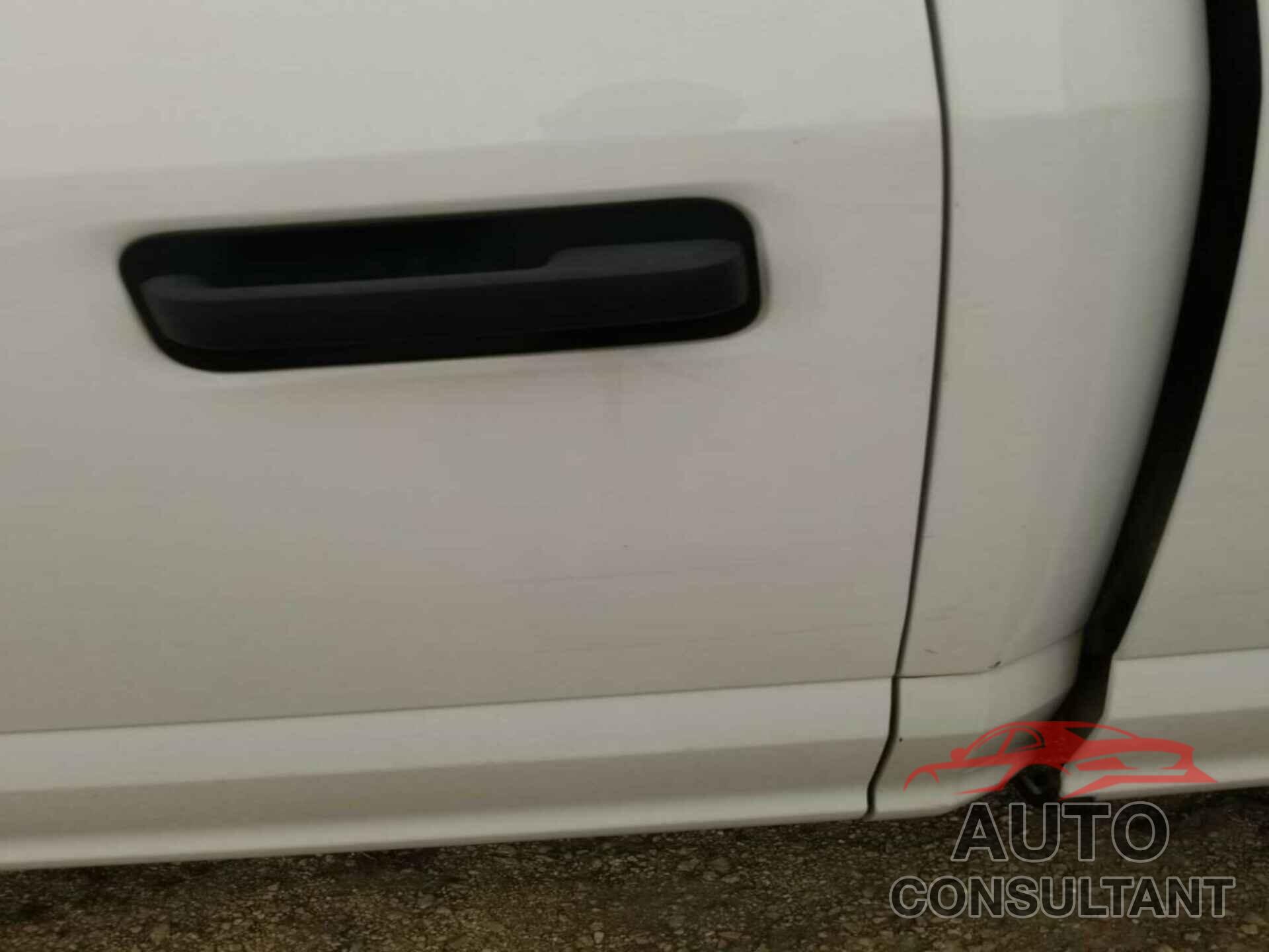 FORD F-150 2018 - 1FTFW1E51JKC58293