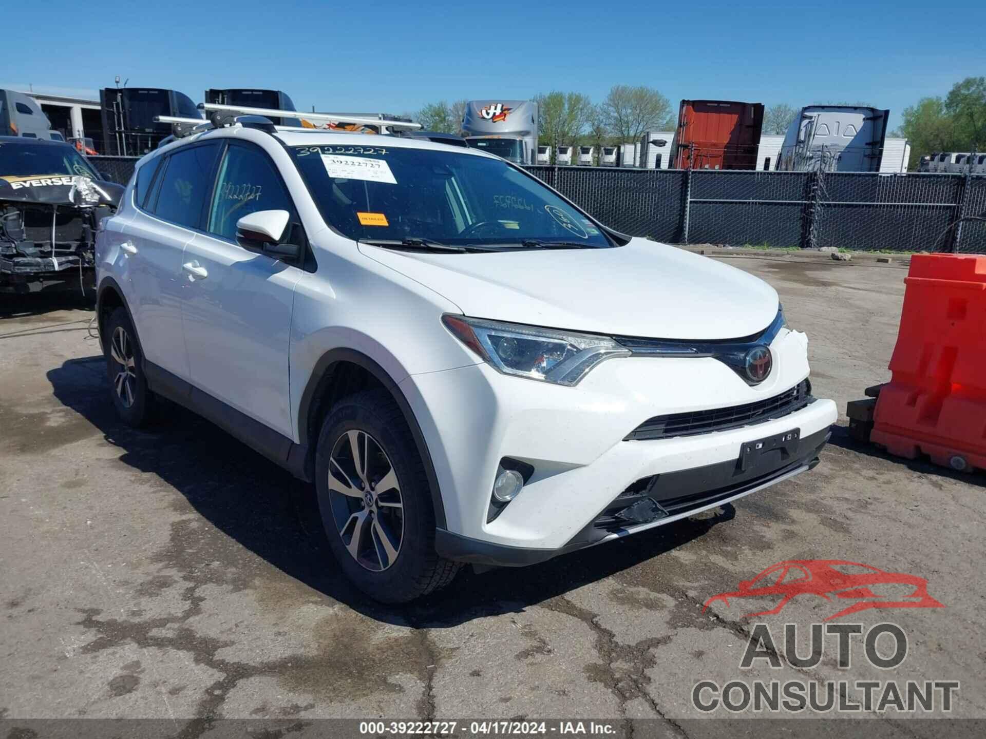 TOYOTA RAV4 2018 - 2T3WFREV5JW453819