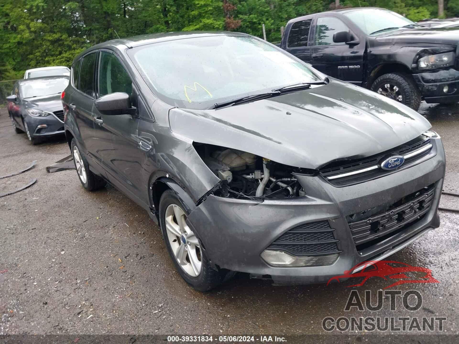 FORD ESCAPE 2016 - 1FMCU0G71GUB04435