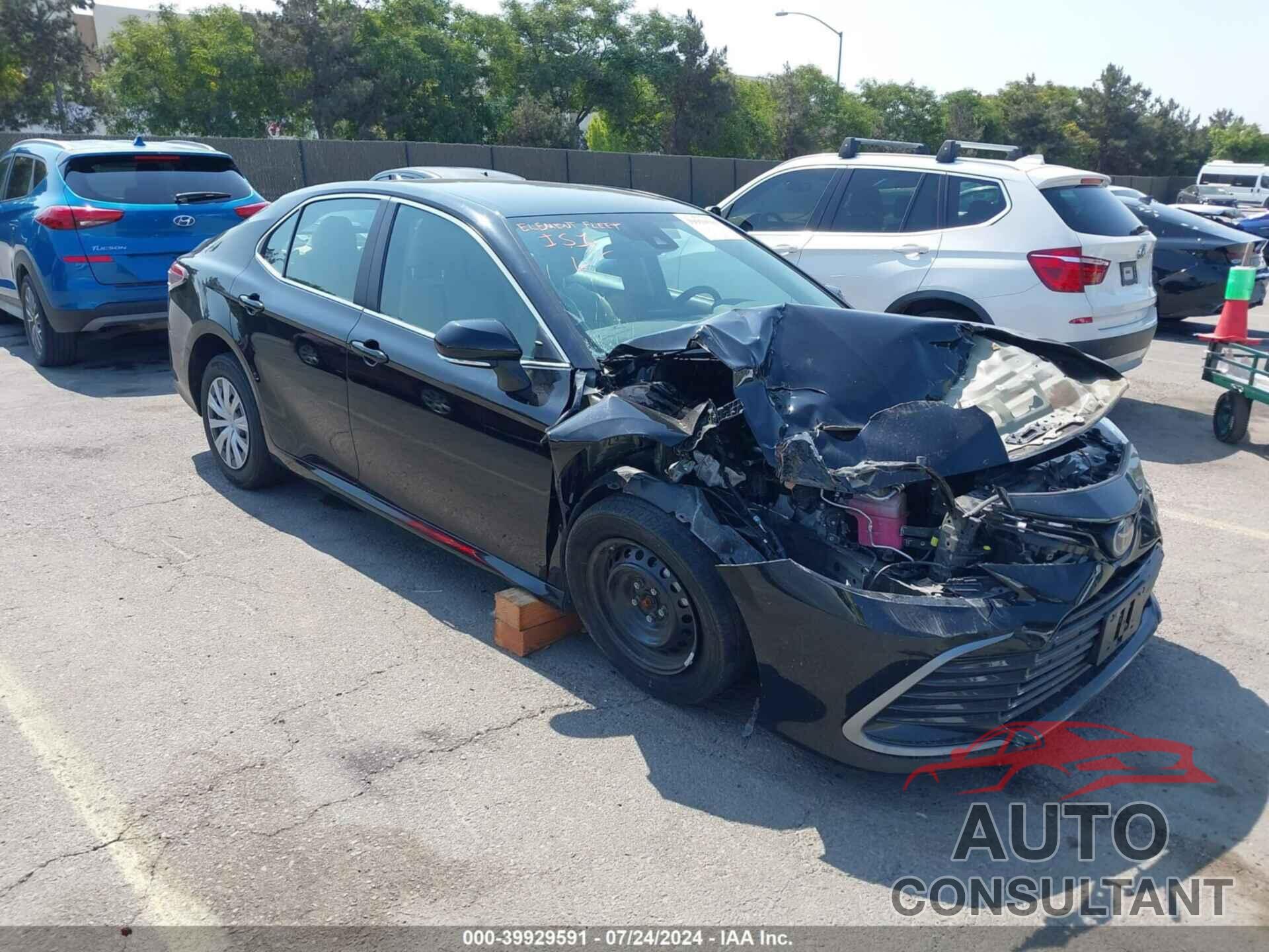 TOYOTA CAMRY 2021 - 4T1C31AKXMU564887