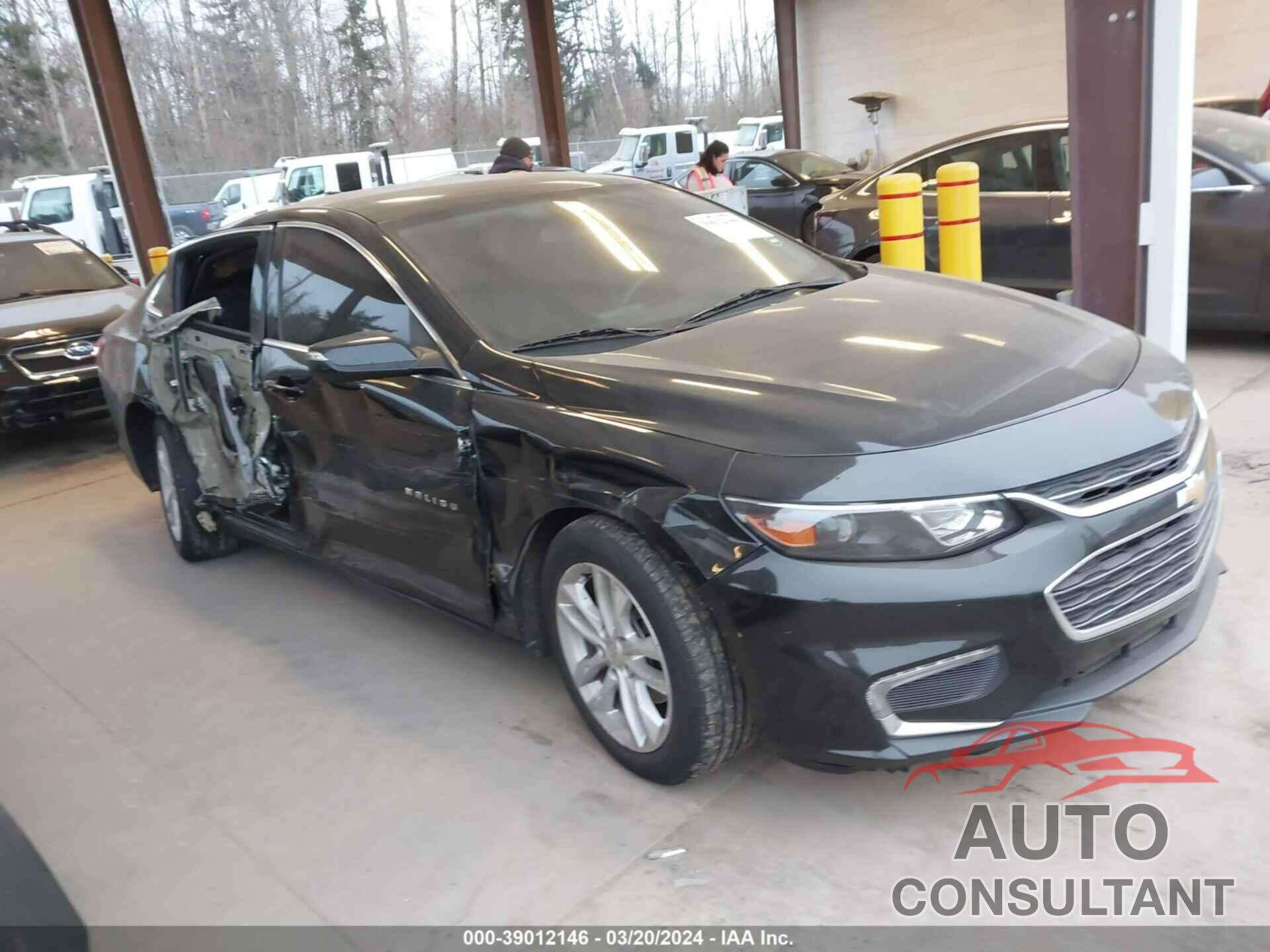 CHEVROLET MALIBU 2017 - 1G1ZE5STXHF186144