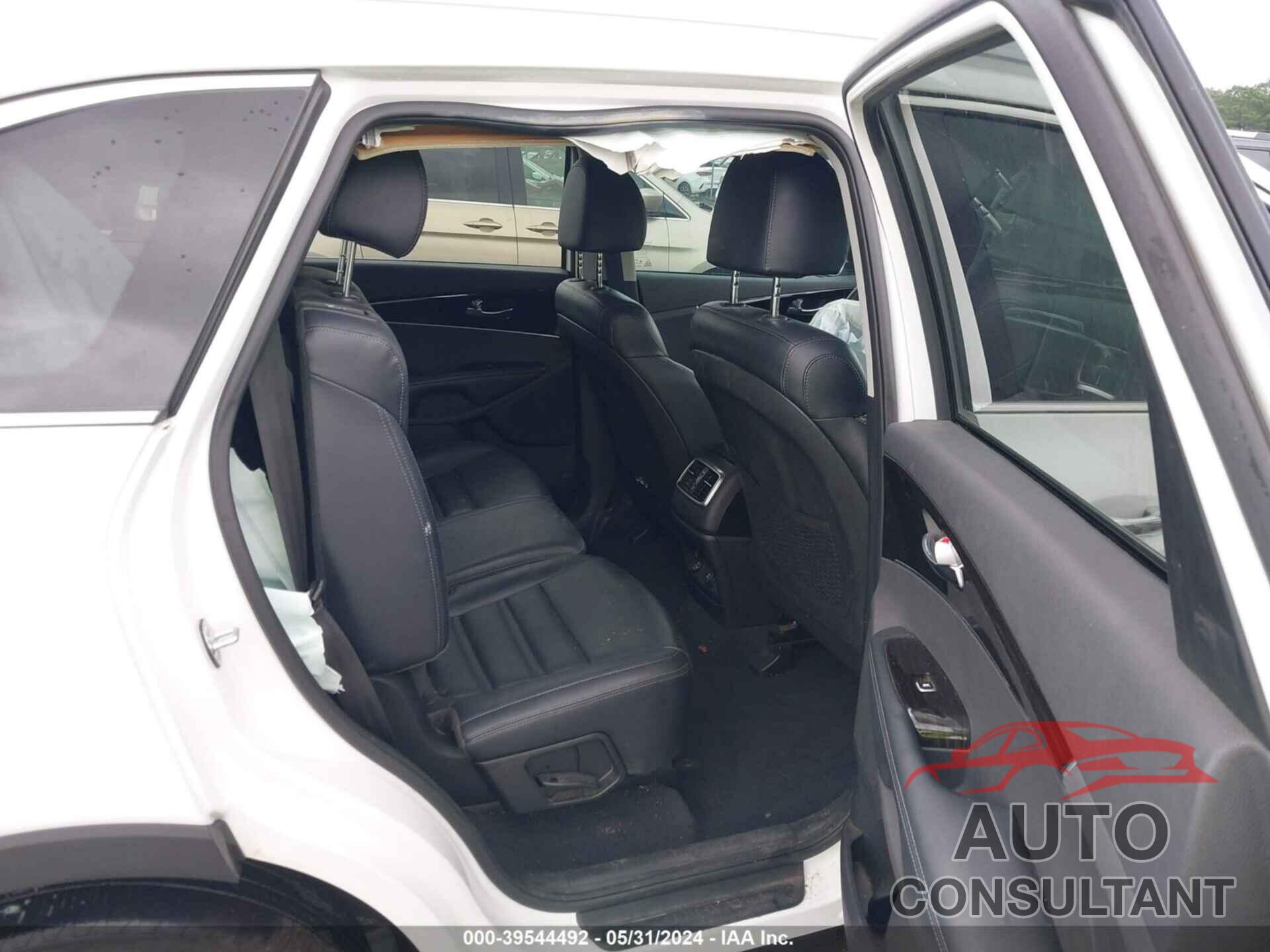 KIA SORENTO 2019 - 5XYPH4A57KG502493