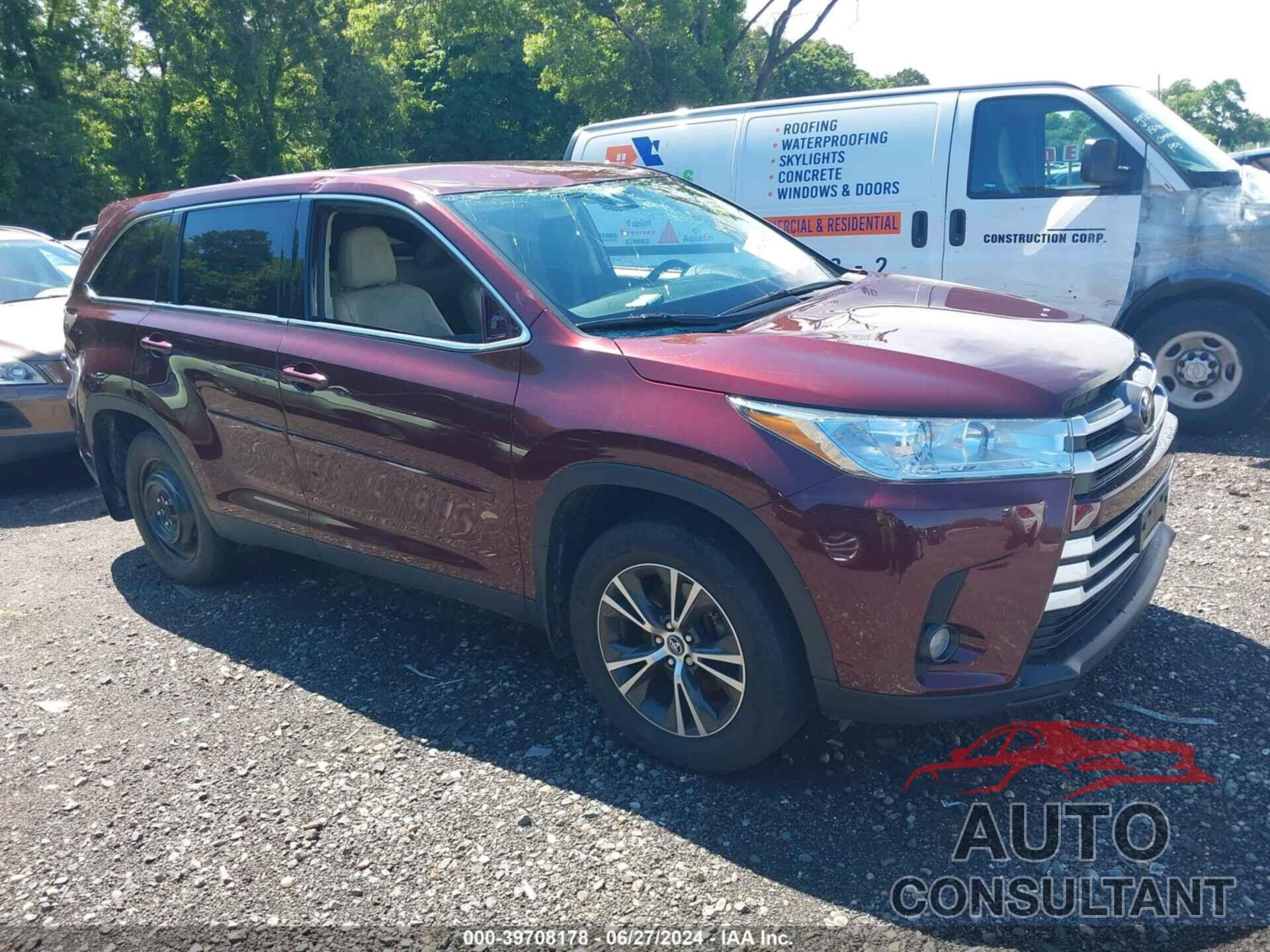 TOYOTA HIGHLANDER 2019 - 5TDBZRFH7KS947388