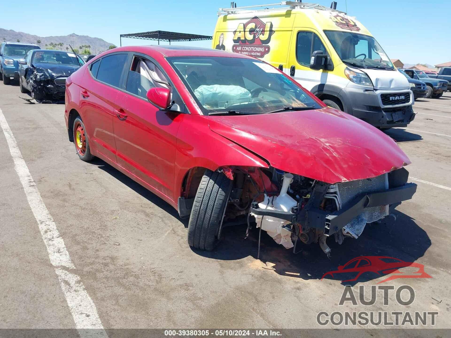 HYUNDAI ELANTRA 2018 - KMHD84LF6JU451179