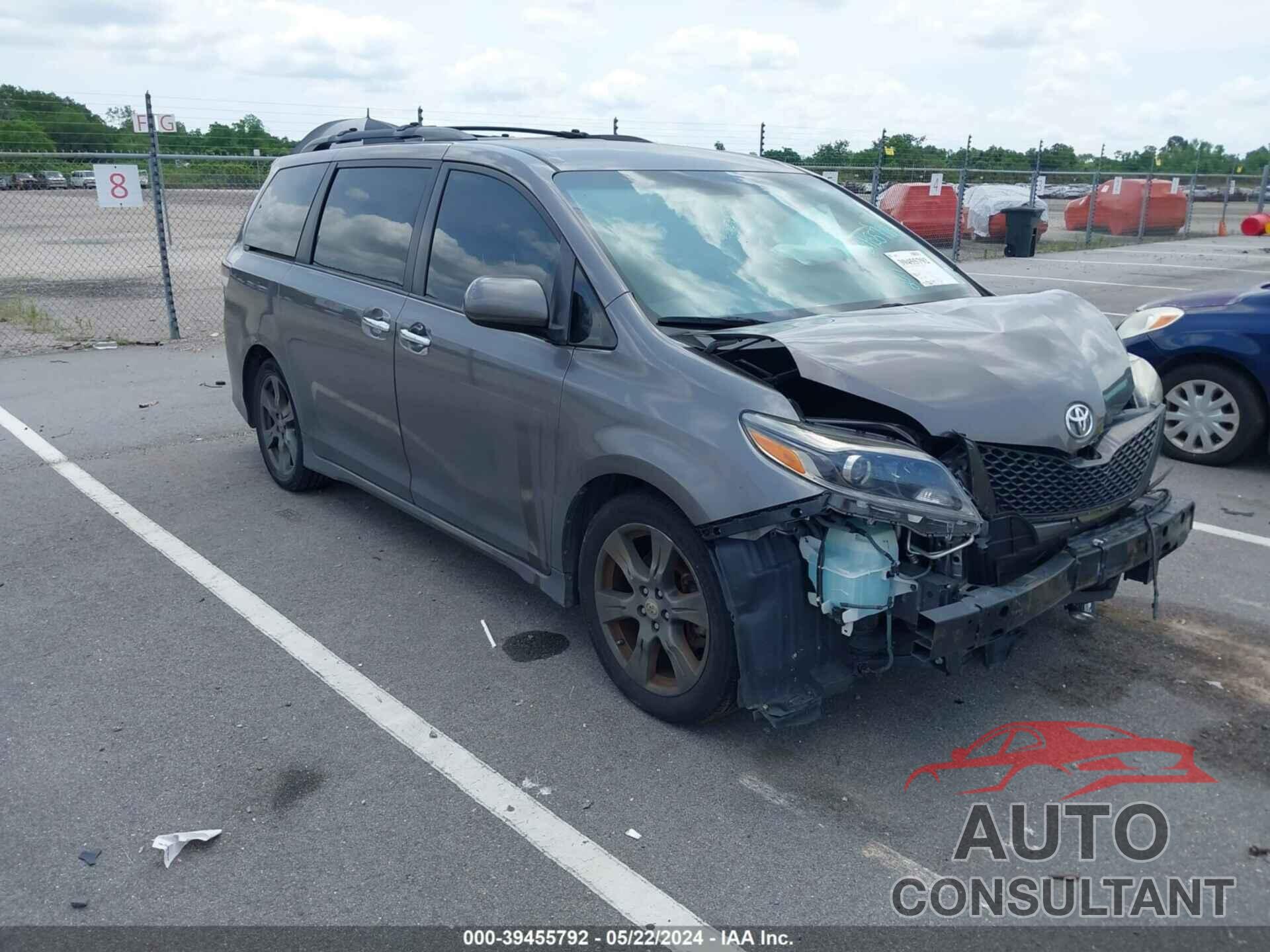 TOYOTA SIENNA 2017 - 5TDXZ3DC3HS780708