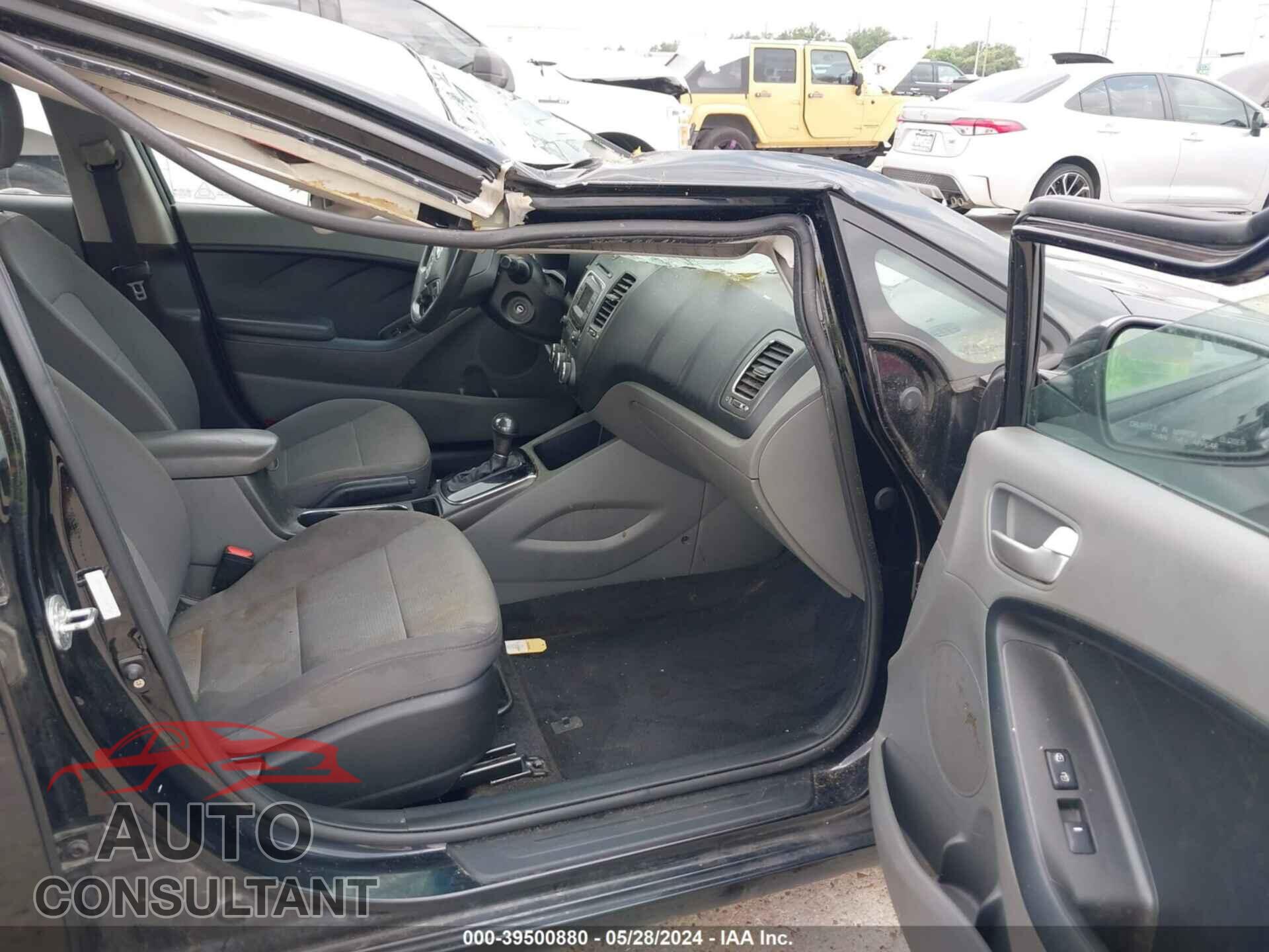 KIA FORTE 2017 - 3KPFK4A71HE149754