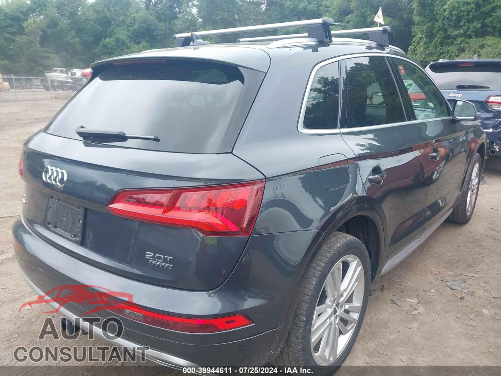 AUDI Q5 2018 - WA1BNAFY7J2024955
