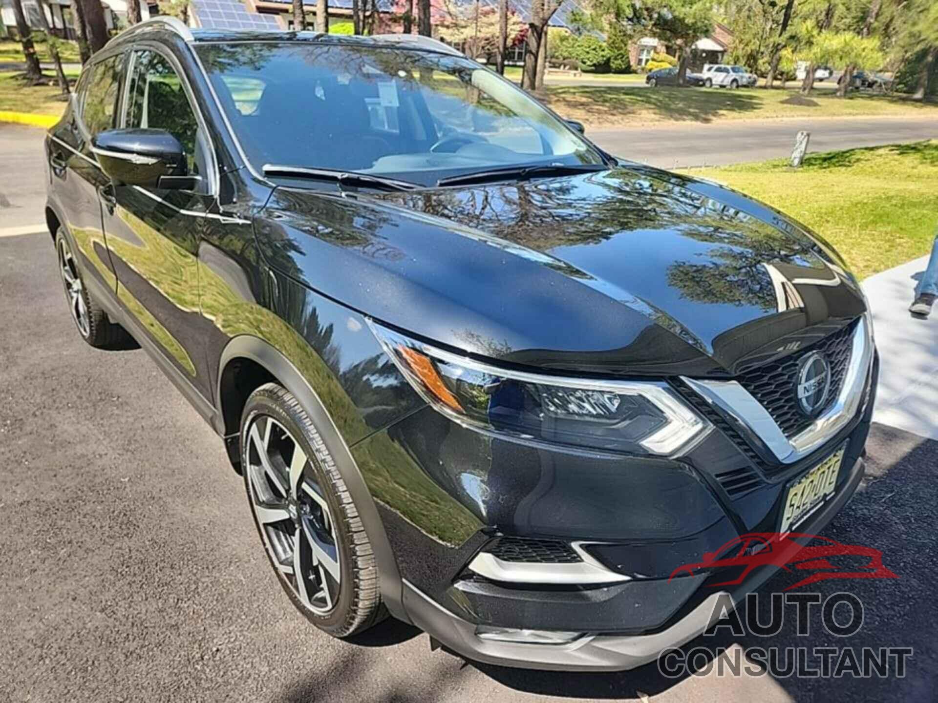 NISSAN ROGUE SPORT 2022 - JN1BJ1CW1NW484473