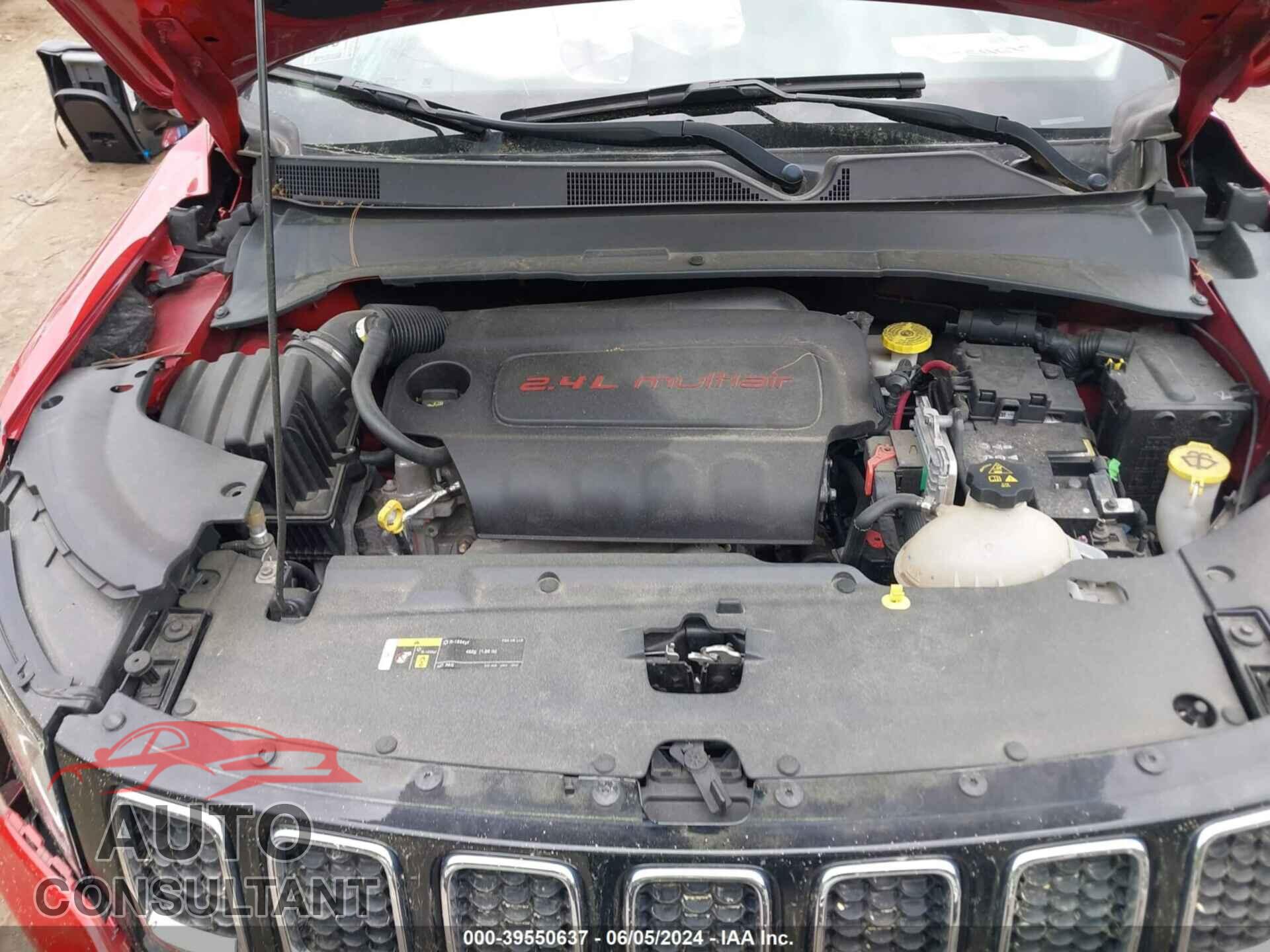 JEEP COMPASS 2018 - 3C4NJDCB2JT108177