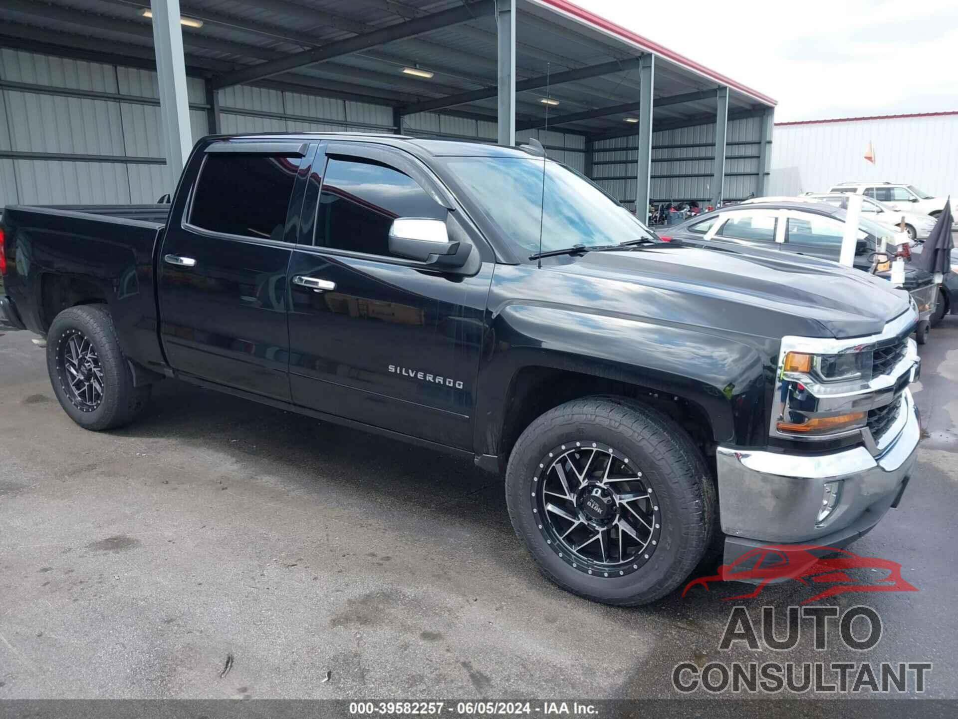 CHEVROLET SILVERADO 1500 2018 - 3GCPCREC7JG640944