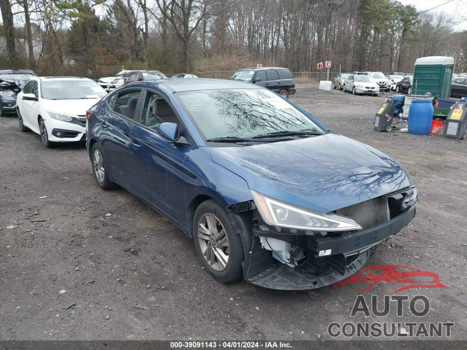 HYUNDAI ELANTRA 2019 - 5NPD84LFXKH459303