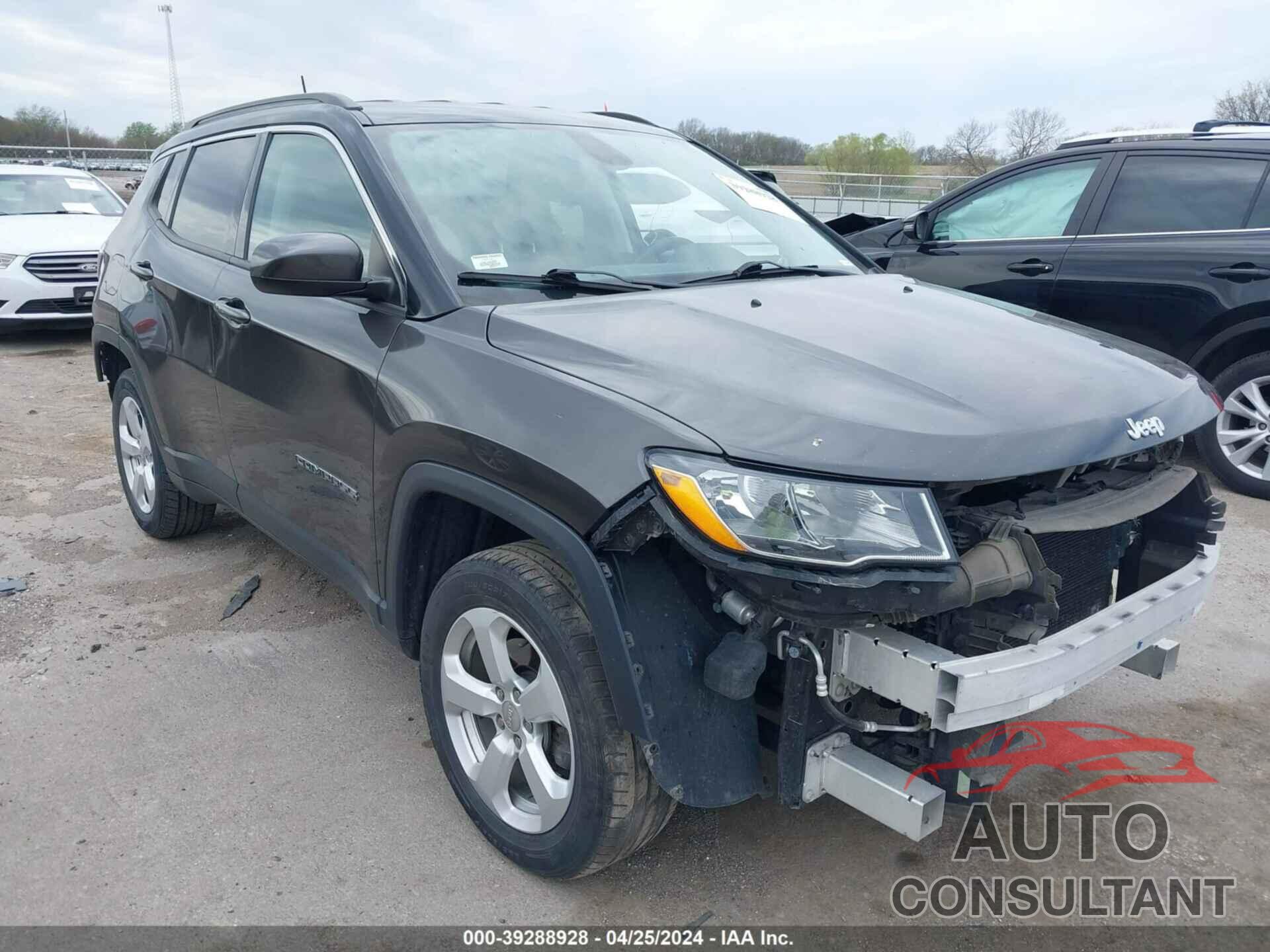 JEEP COMPASS 2018 - 3C4NJDBB8JT142917