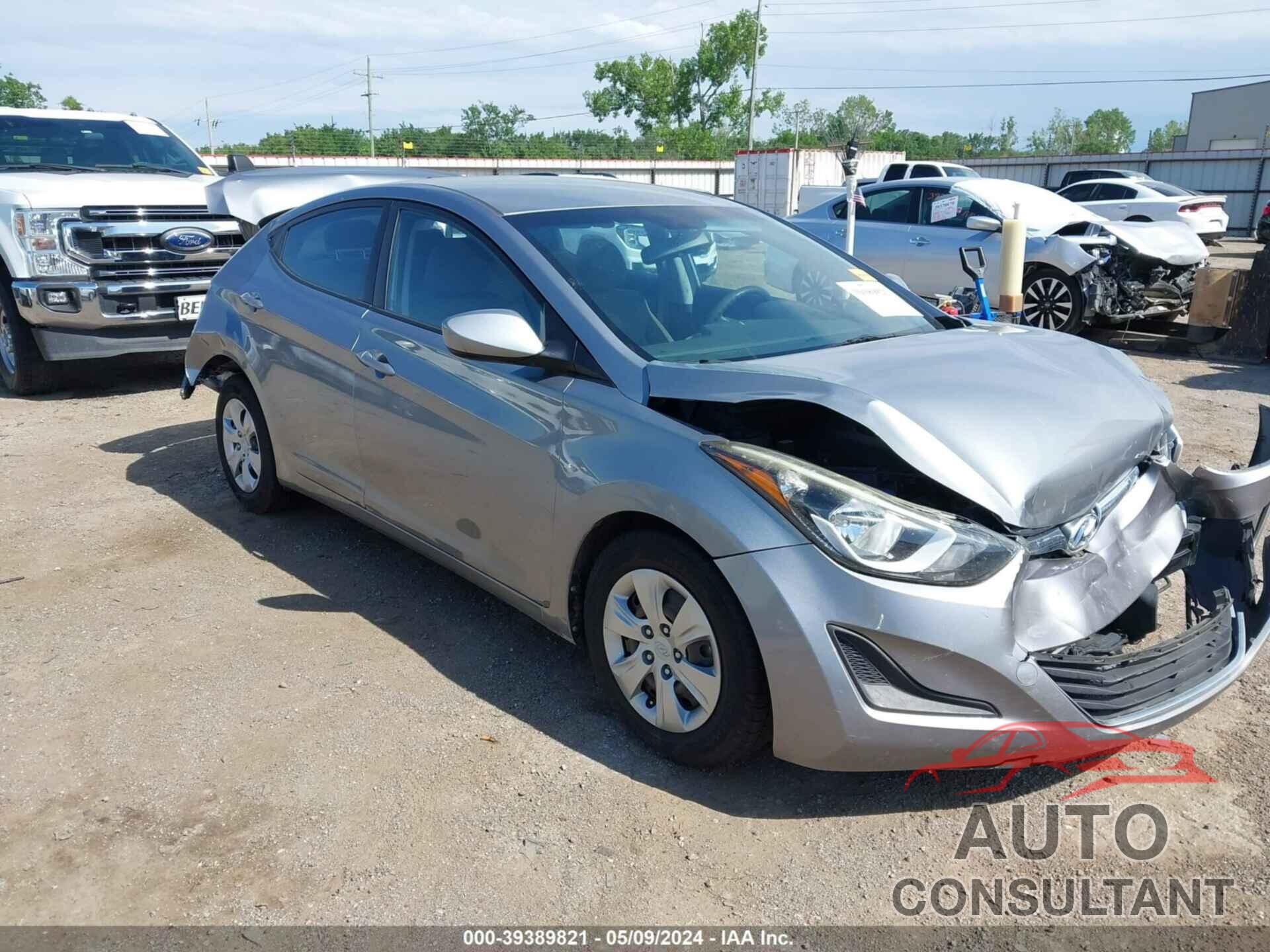 HYUNDAI ELANTRA 2016 - KMHDH4AE9GU489945