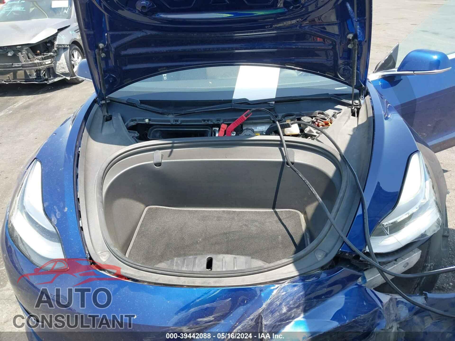 TESLA MODEL 3 2018 - 5YJ3E1EA2JF005547