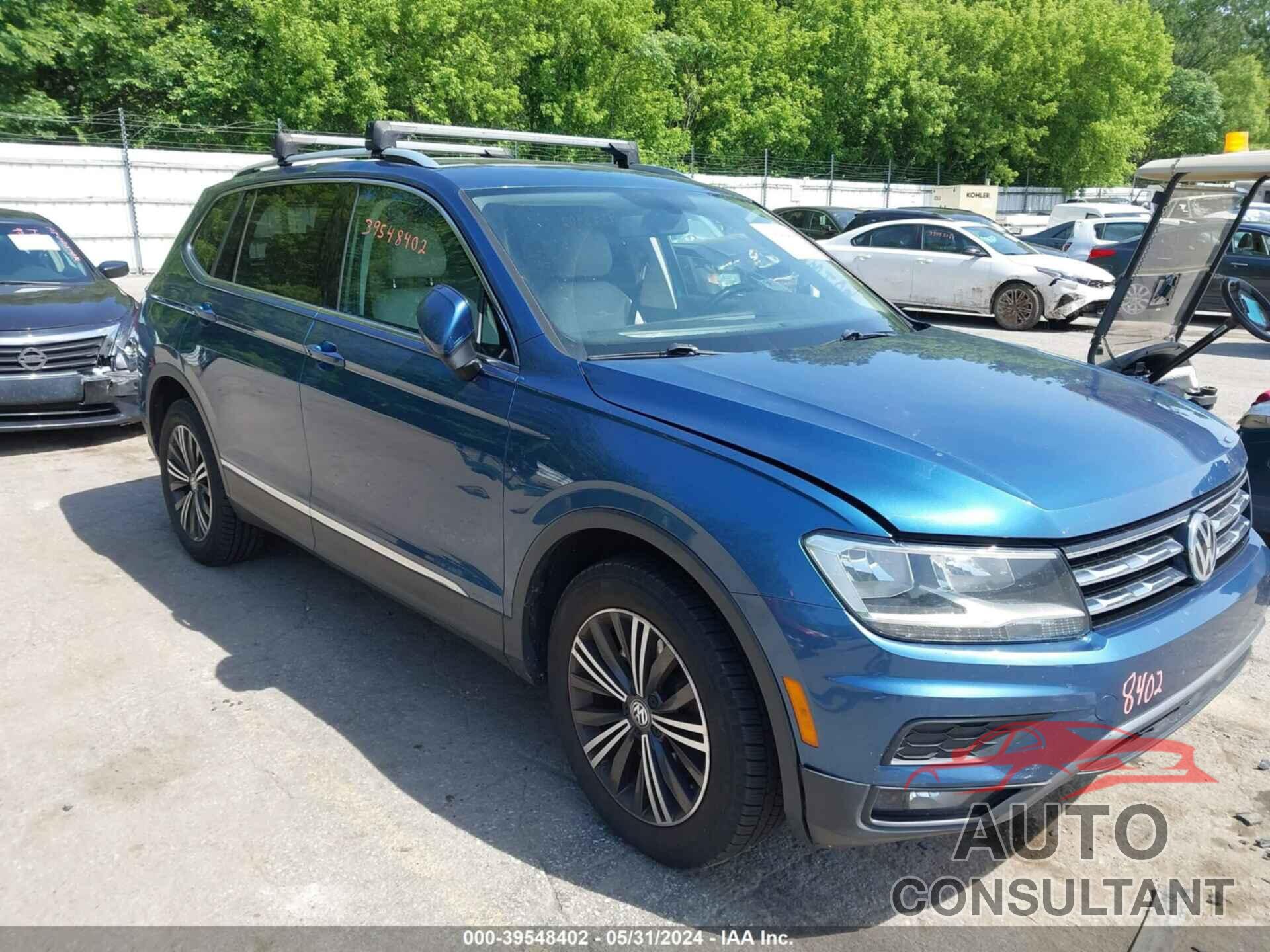 VOLKSWAGEN TIGUAN 2018 - 3VV2B7AX2JM014845