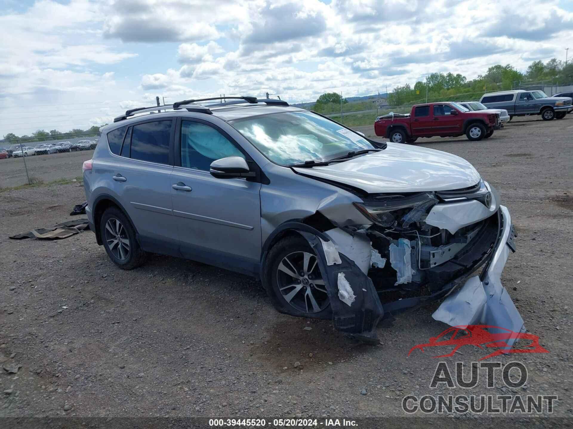 TOYOTA RAV4 2018 - 2T3RFREV0JW853865