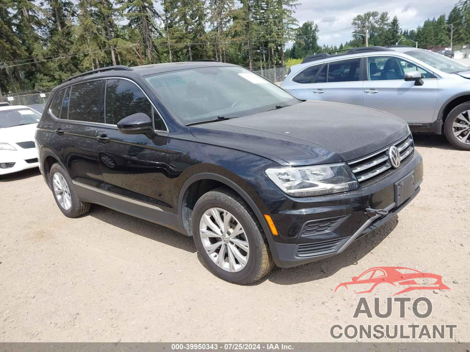 VOLKSWAGEN TIGUAN 2018 - 3VV2B7AX5JM160236