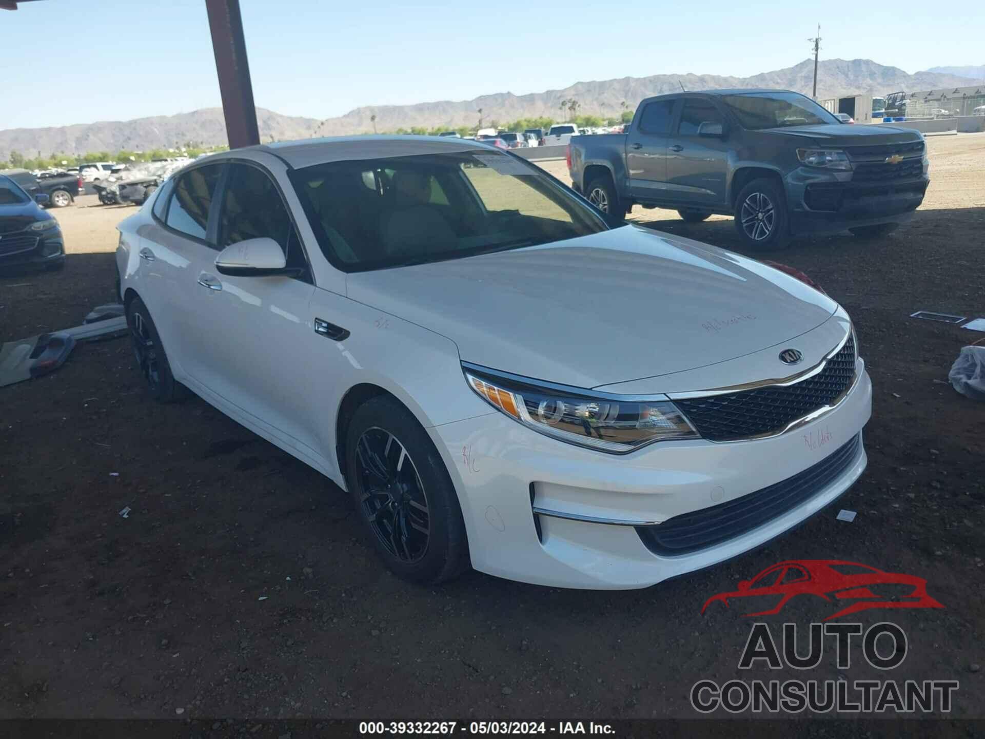 KIA OPTIMA 2018 - KNAGT4L3XJ5216782
