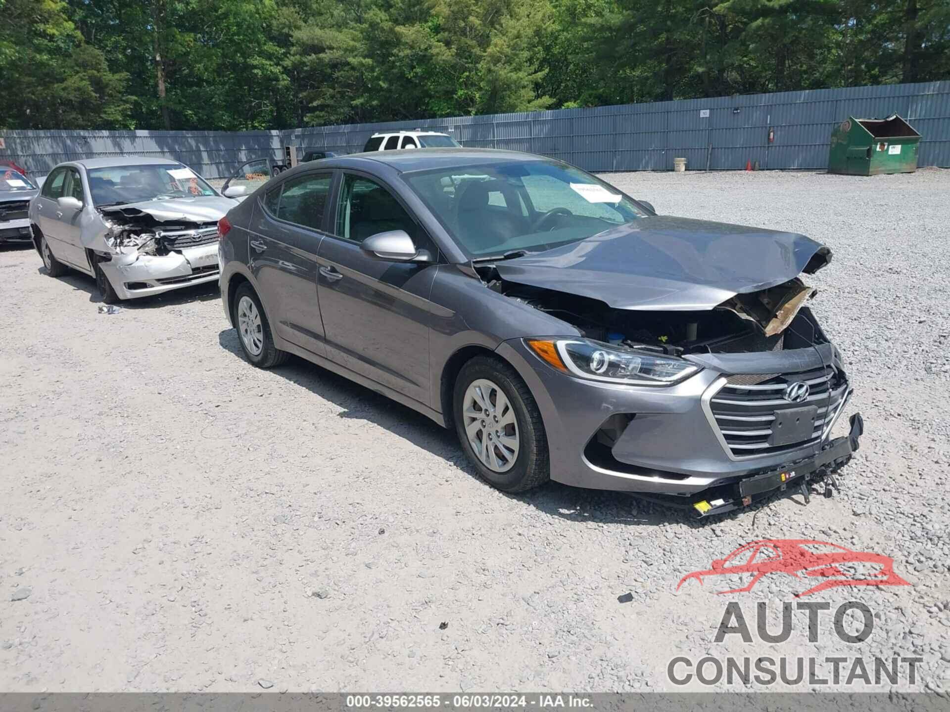 HYUNDAI ELANTRA 2018 - 5NPD74LF7JH261196