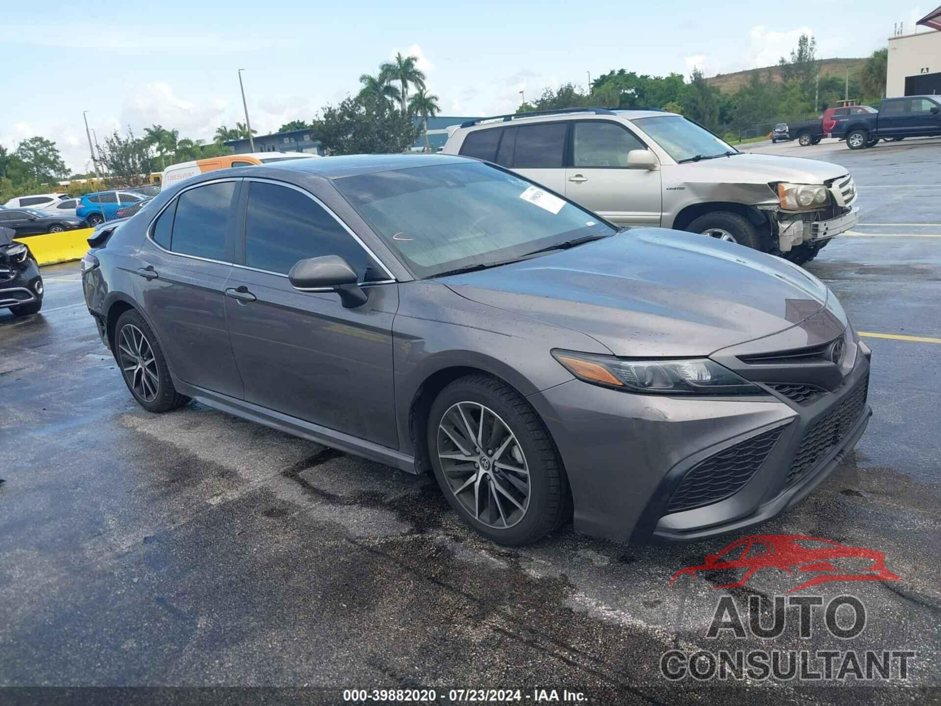 TOYOTA CAMRY 2023 - 4T1G11AK7PU098976