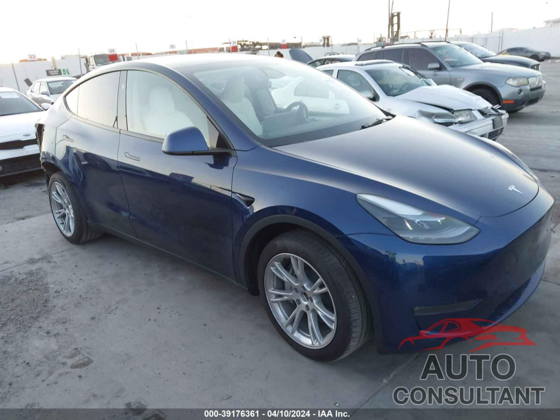 TESLA MODEL Y 2023 - 7SAYGDEE8PA168071