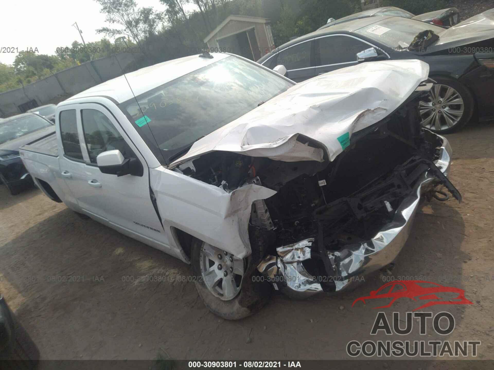 CHEVROLET SILVERADO 1500 2018 - 1GCVKRECXJZ176395