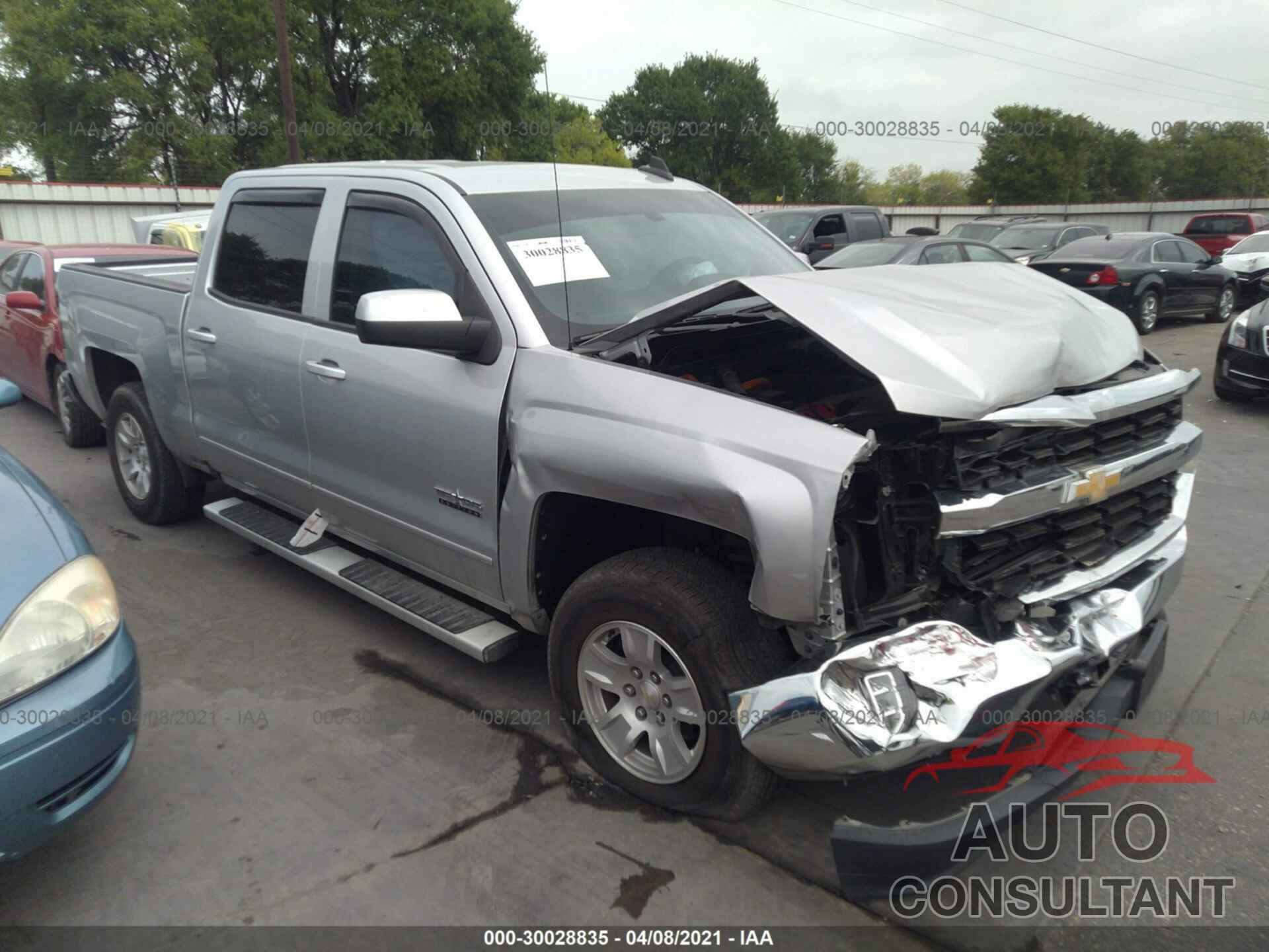 CHEVROLET SILVERADO 1500 2018 - 3GCUCRER2JG378564