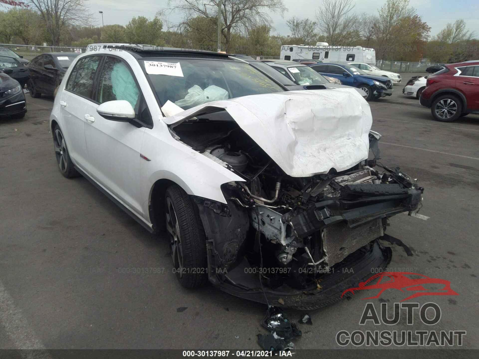 VOLKSWAGEN GOLF GTI 2017 - 3VW547AU0HM067238