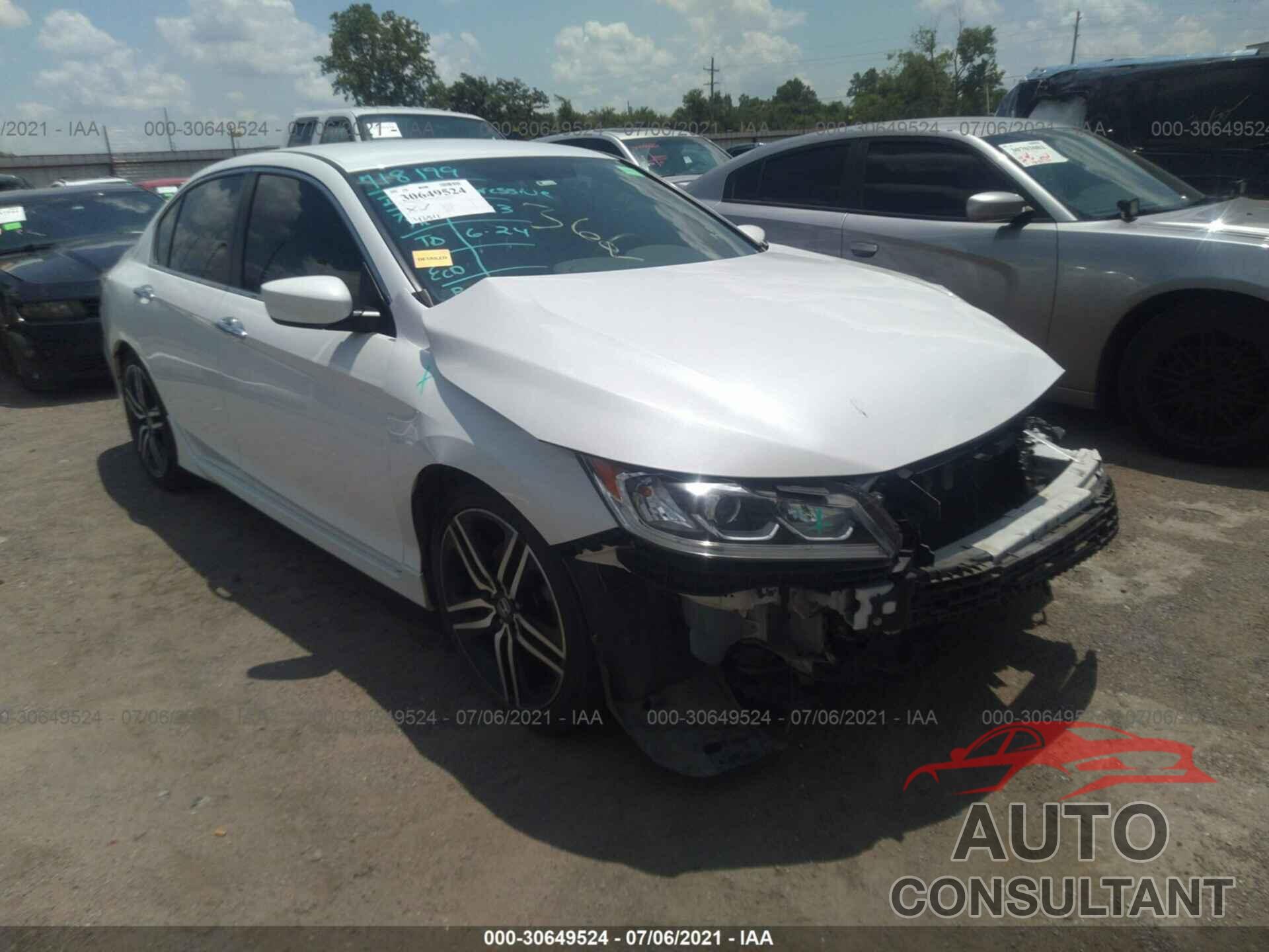 HONDA ACCORD SEDAN 2017 - 1HGCR2F51HA142530