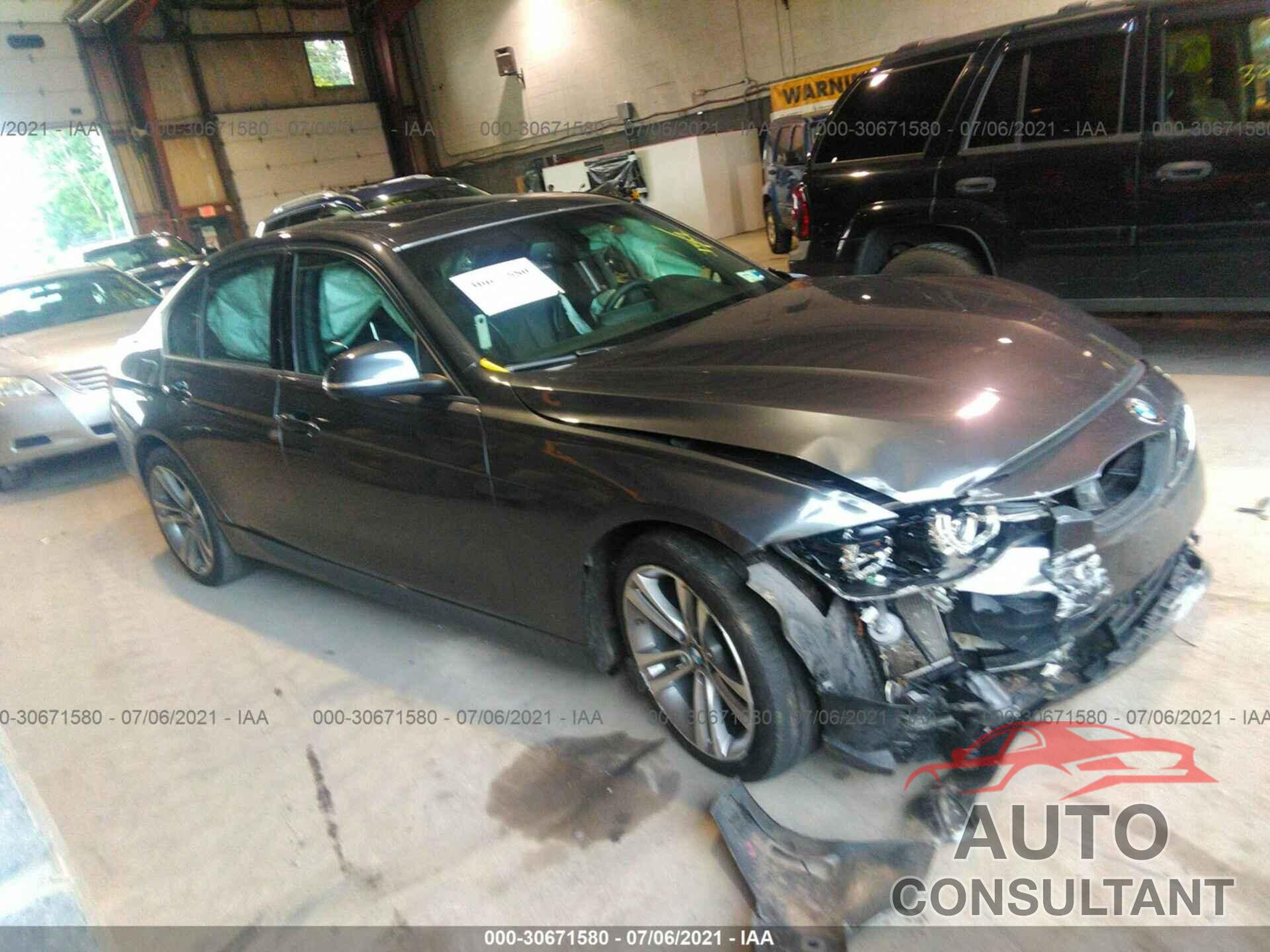 BMW 3 SERIES 2016 - WBA8E3G59GNU38730