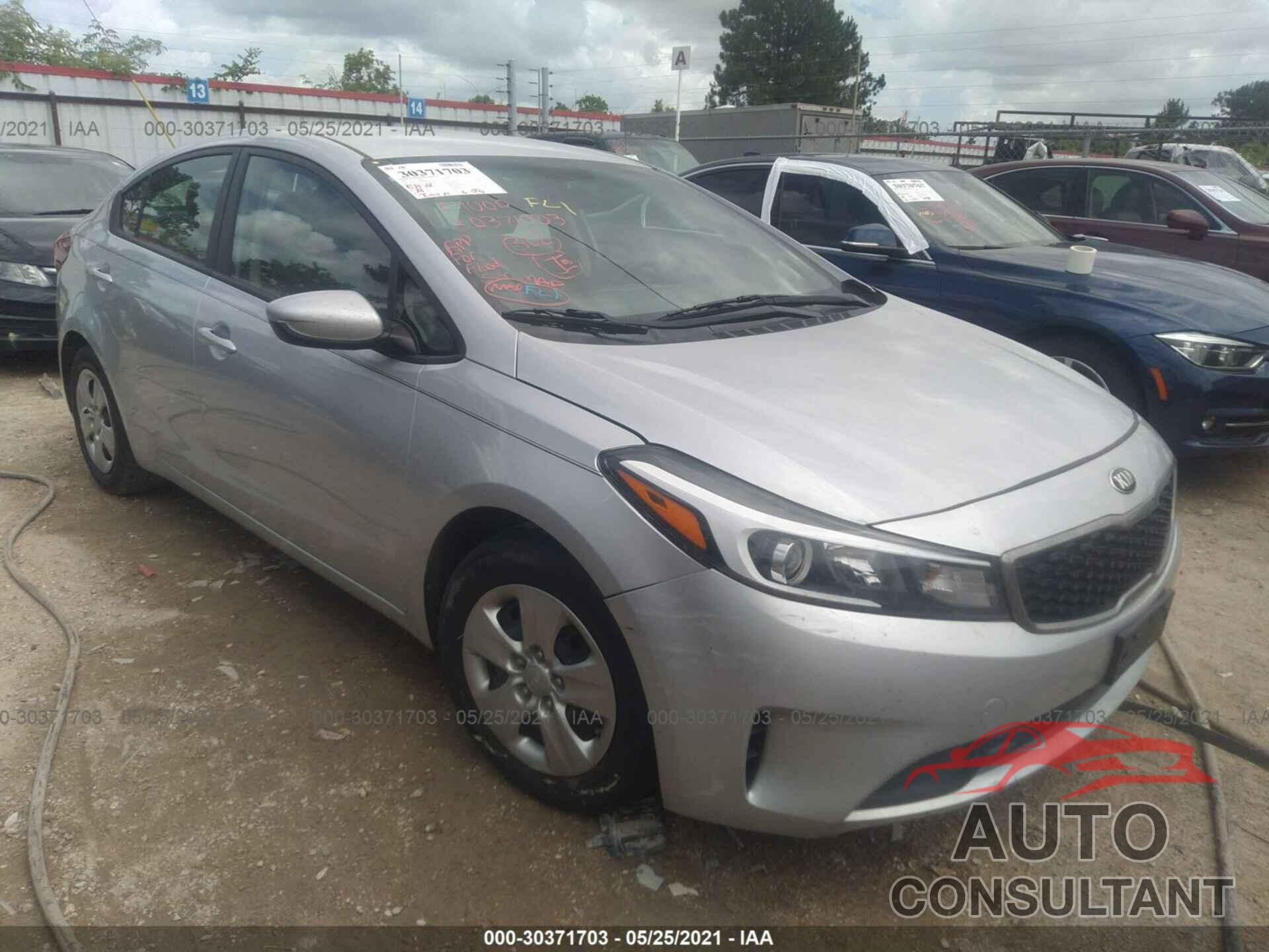 KIA FORTE 2017 - 3KPFK4A75HE098274