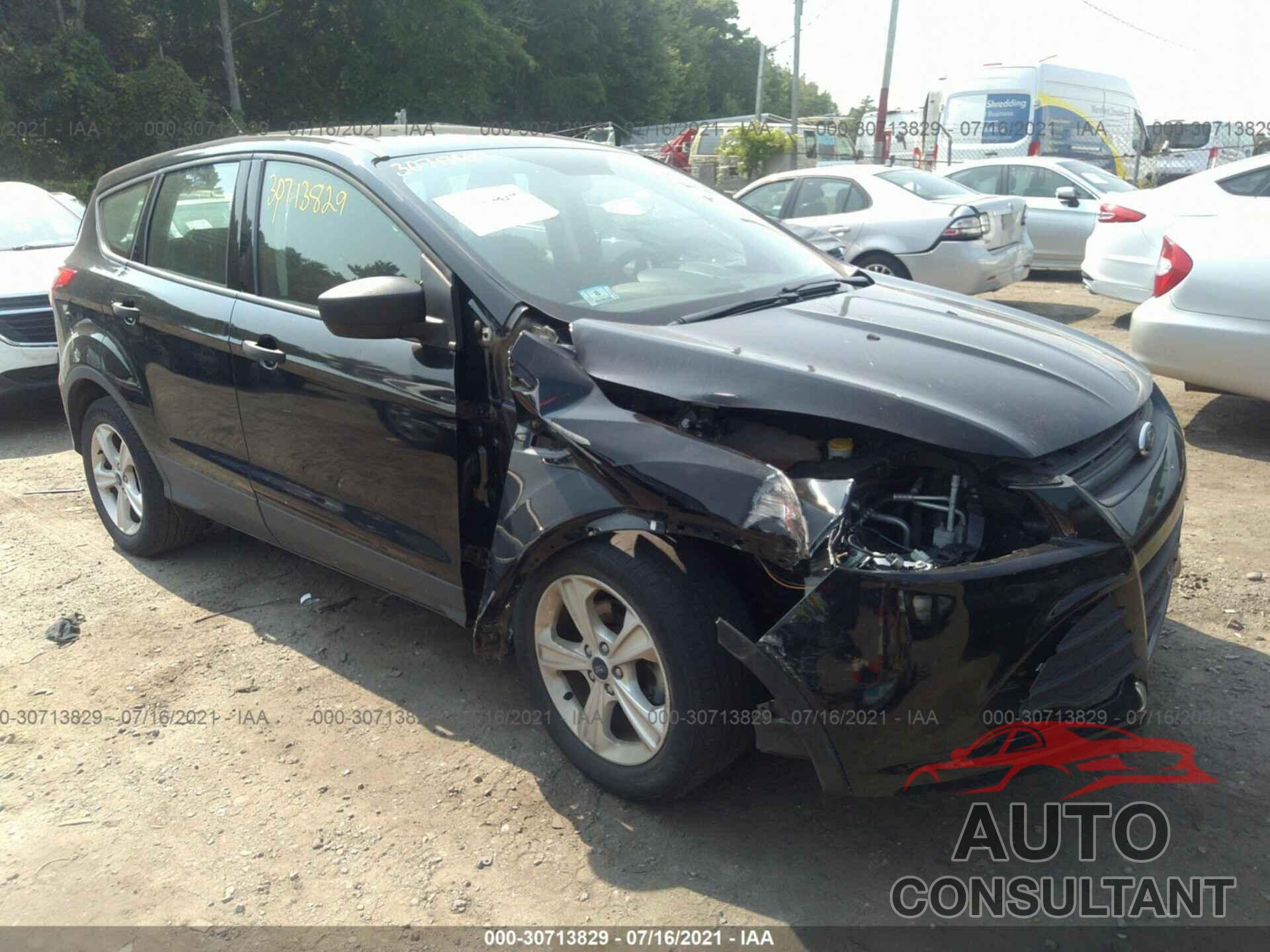 FORD ESCAPE 2016 - 1FMCU0F70GUC17729