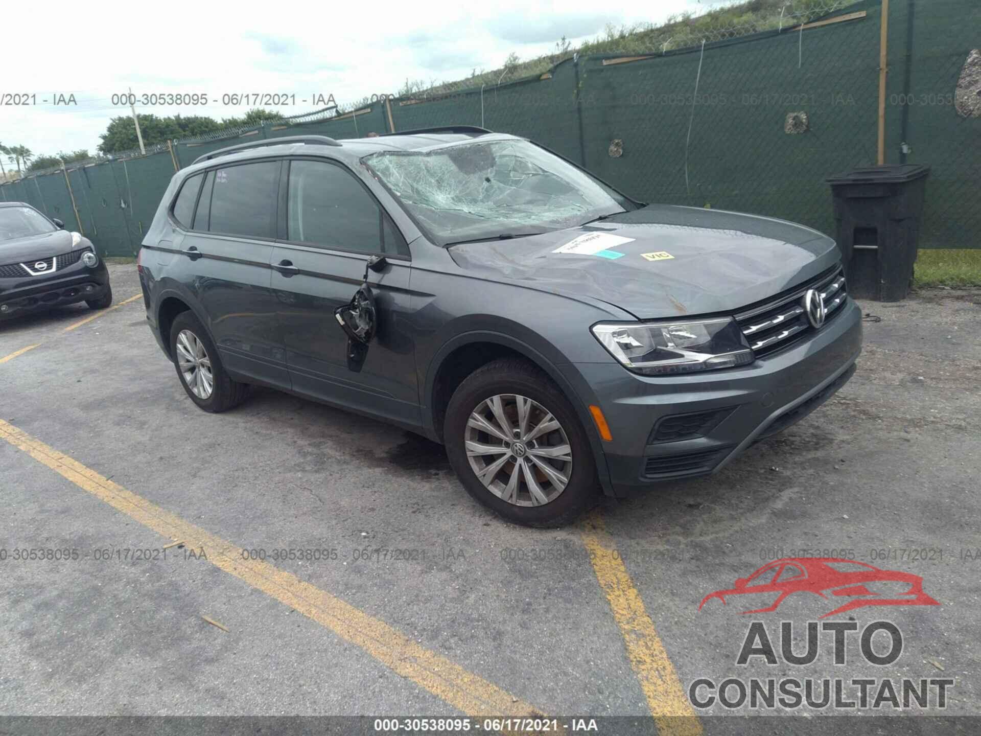 VOLKSWAGEN TIGUAN 2018 - 3VV1B7AXXJM085464