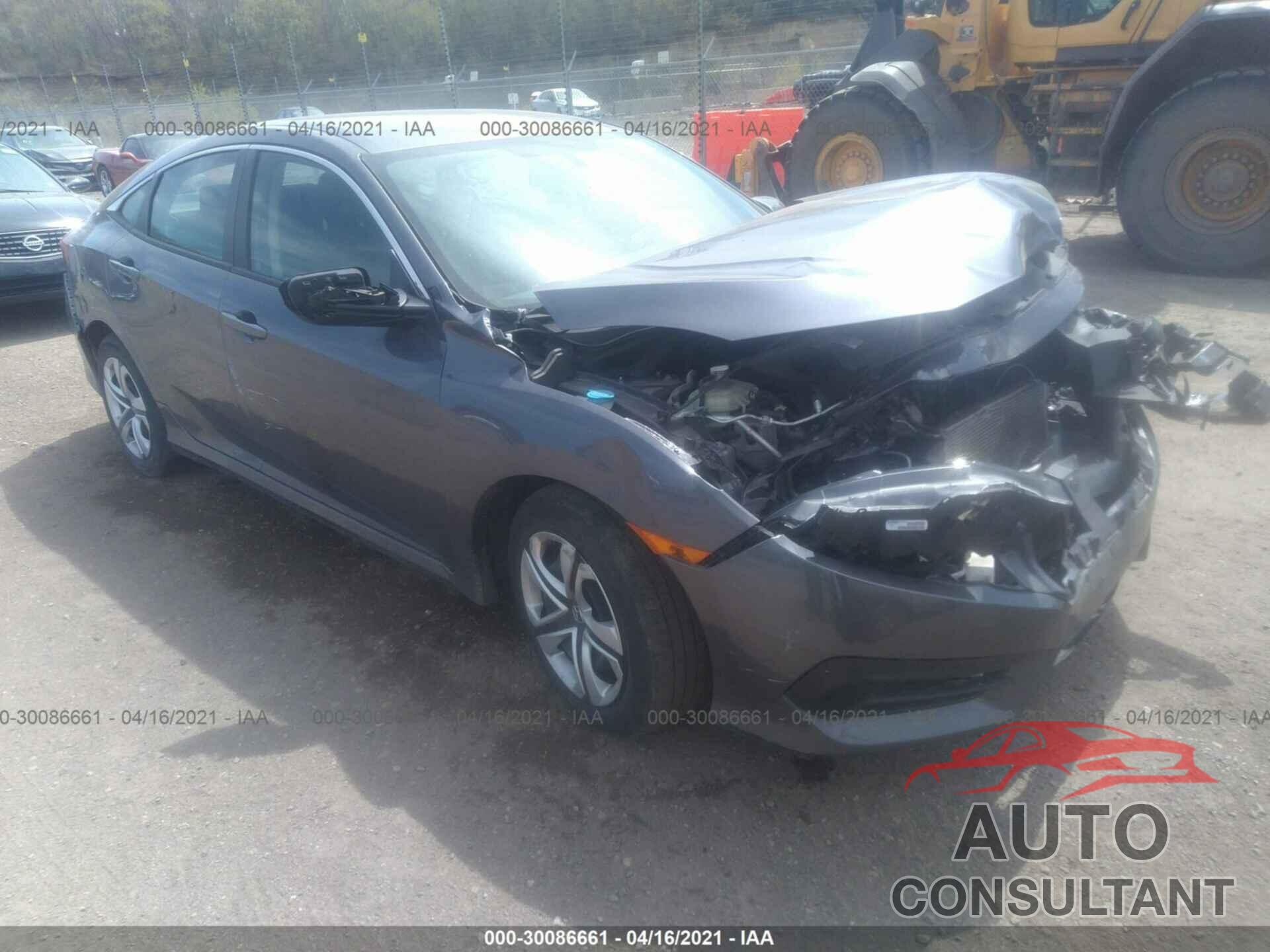 HONDA CIVIC SEDAN 2018 - 19XFC2E53JE026912