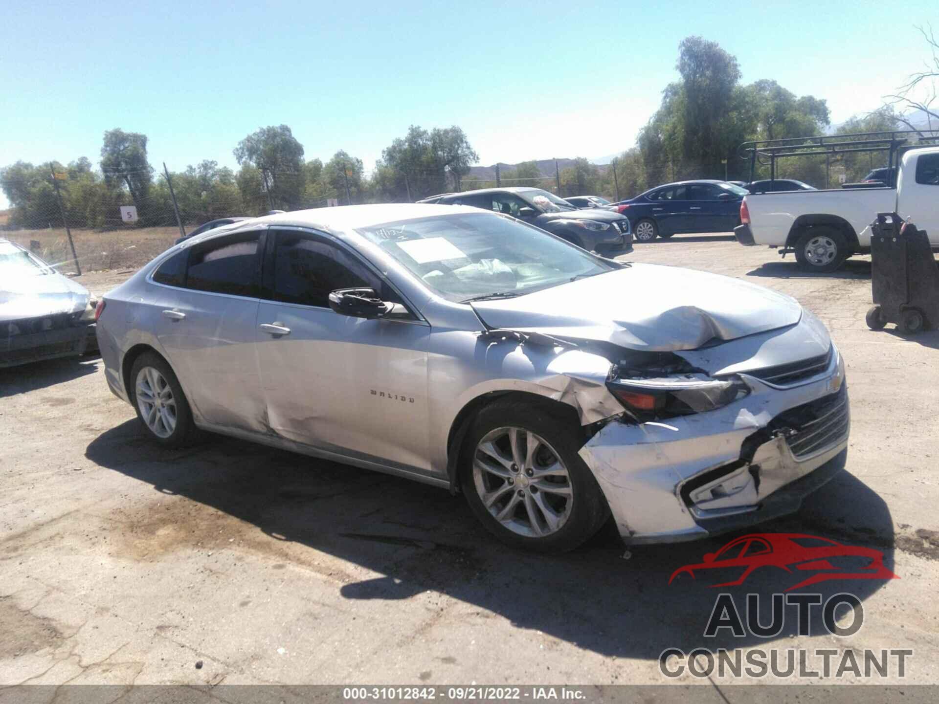 CHEVROLET MALIBU 2017 - 1G1ZE5ST6HF174928