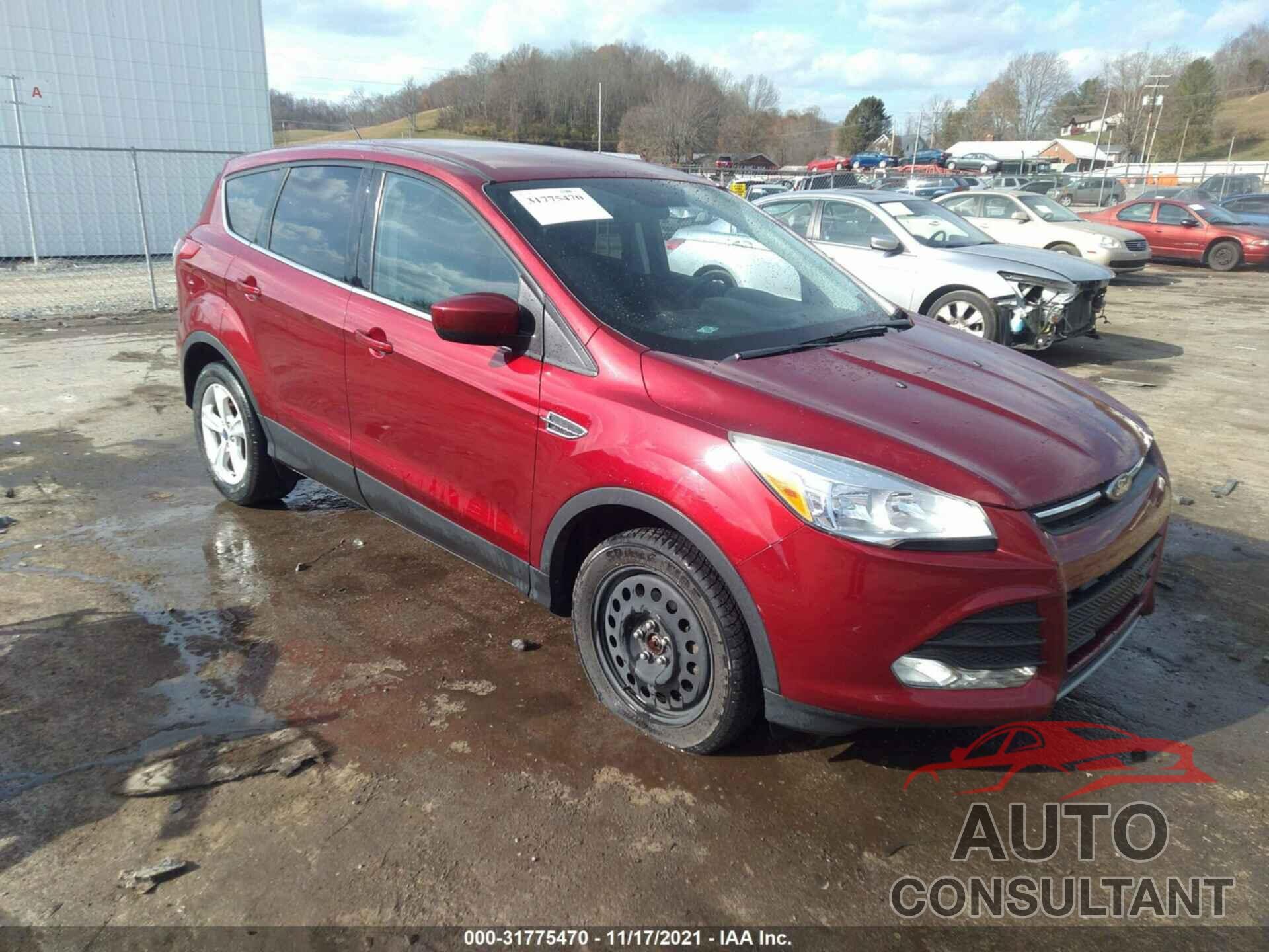 FORD ESCAPE 2016 - 1FMCU9GX4GUB05356