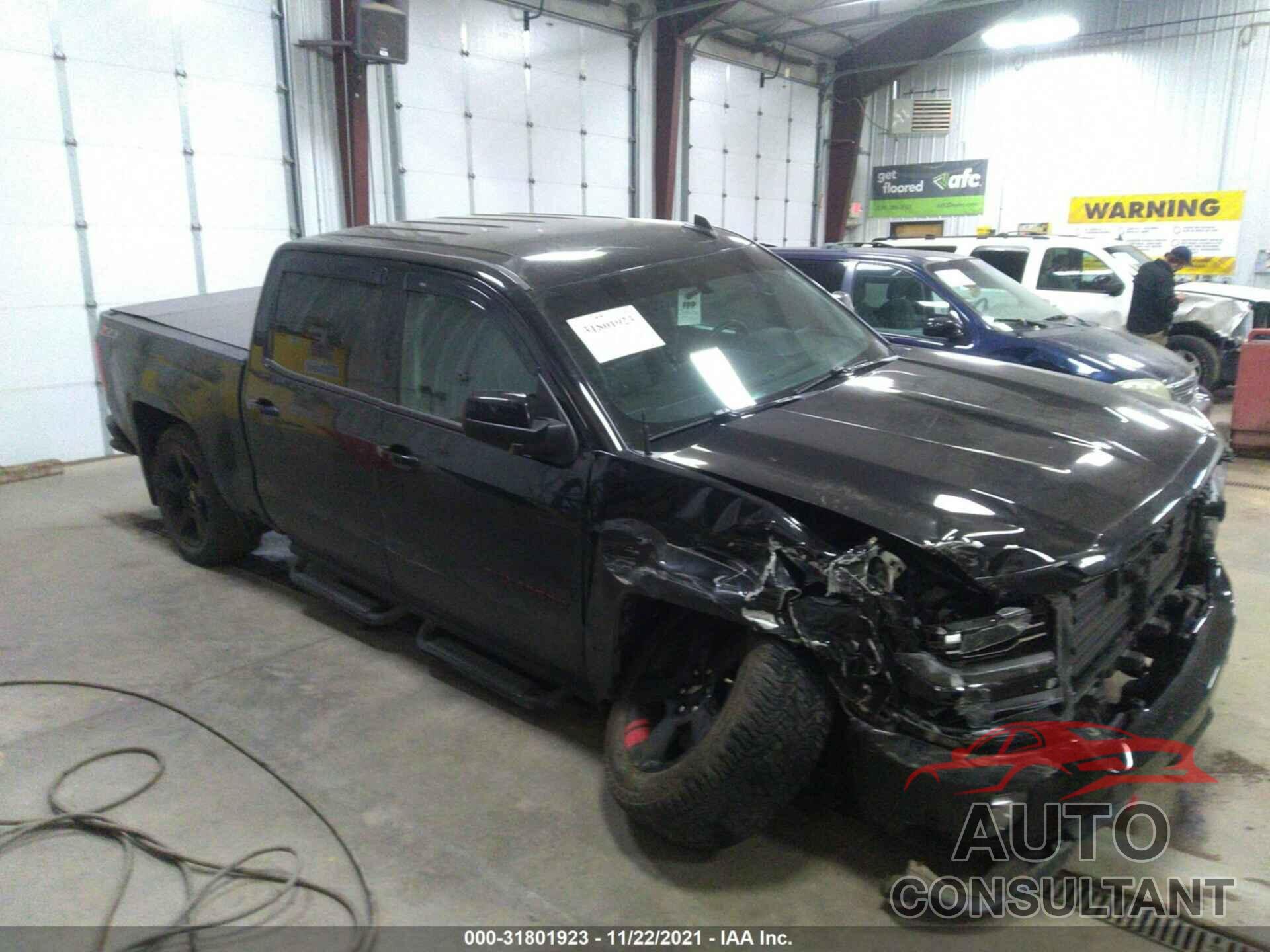 CHEVROLET SILVERADO 1500 2018 - 3GCUKSEC8JG309996