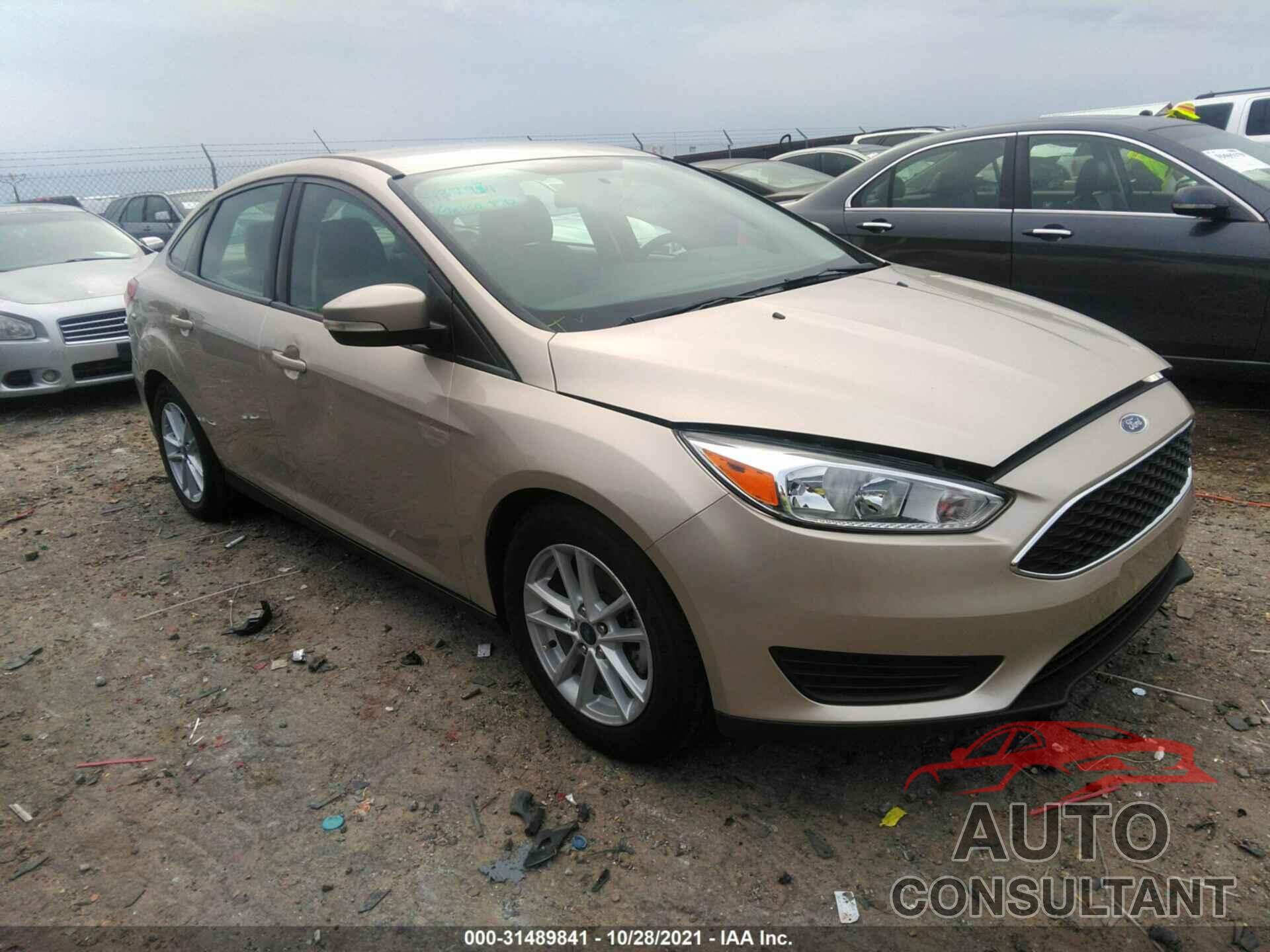 FORD FOCUS 2017 - 1FADP3F27HL281852