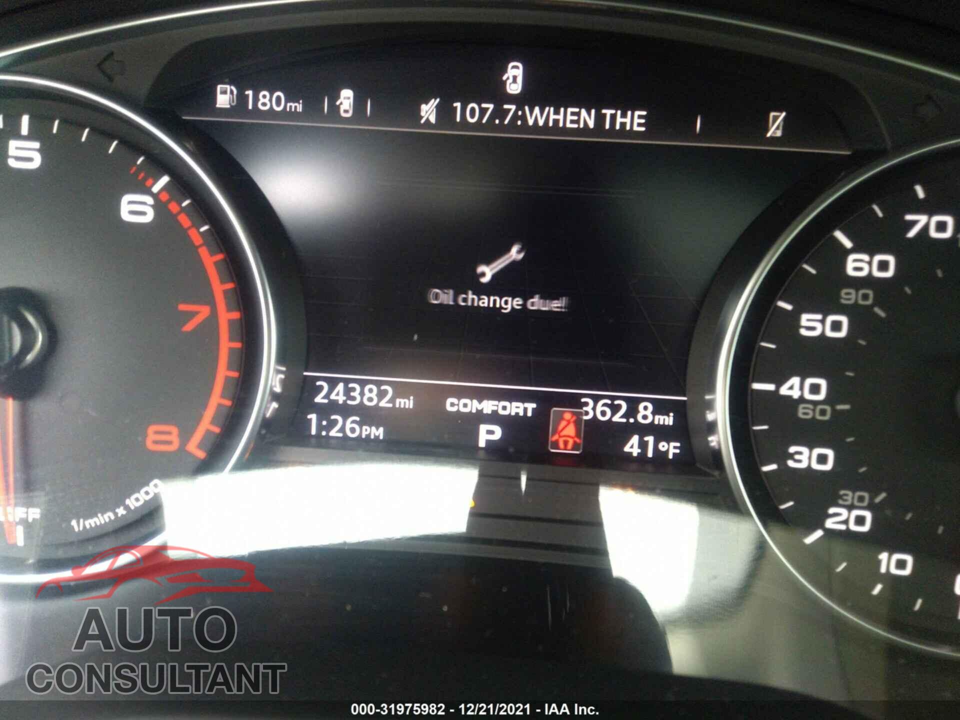 AUDI A4 2018 - WAUDNAF40JN009494