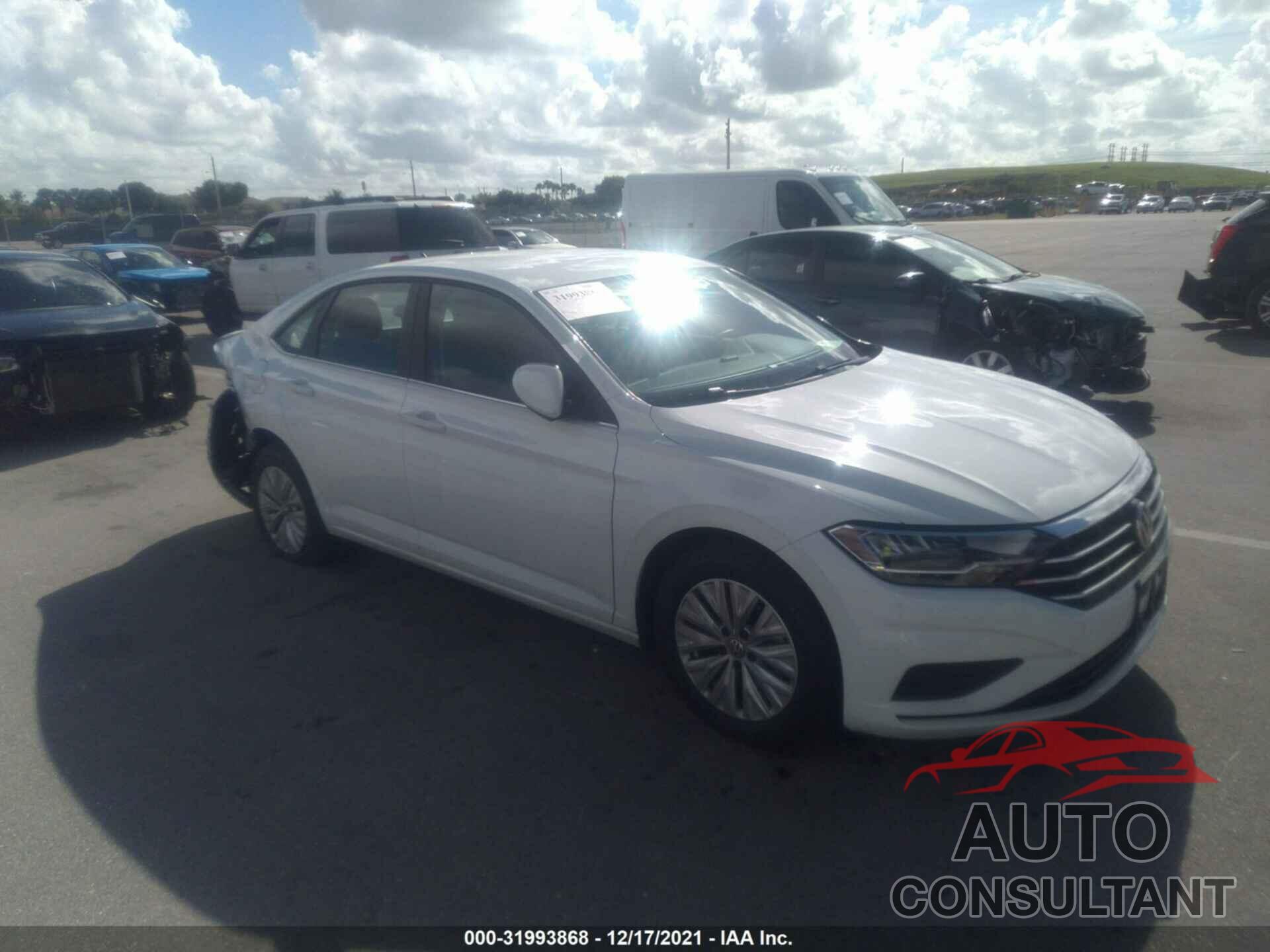VOLKSWAGEN JETTA 2019 - 3VWC57BU8KM259887